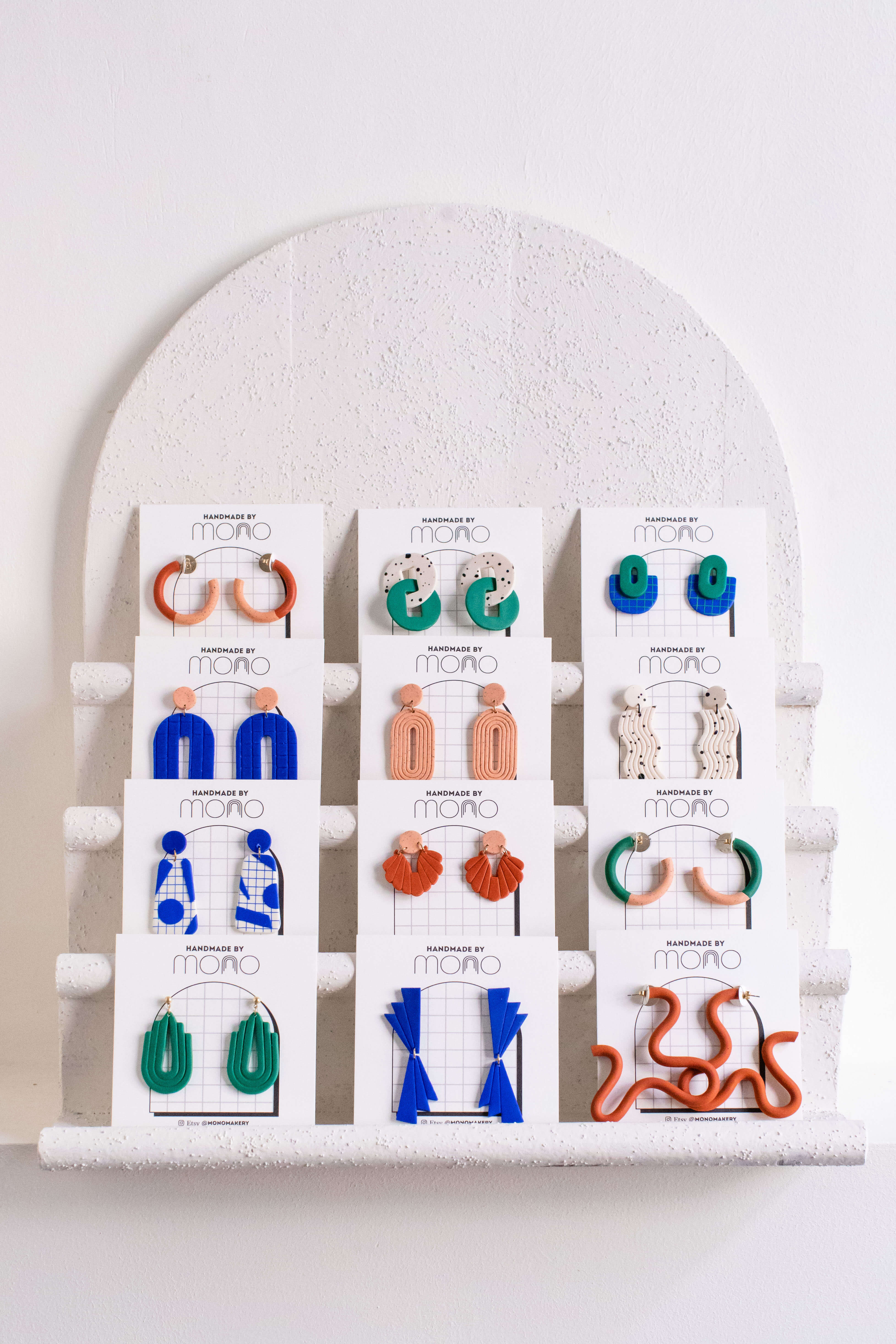 Oorbellen en broches uit Polymeer klei - privé workshop 3 tot 8 personen - Foto