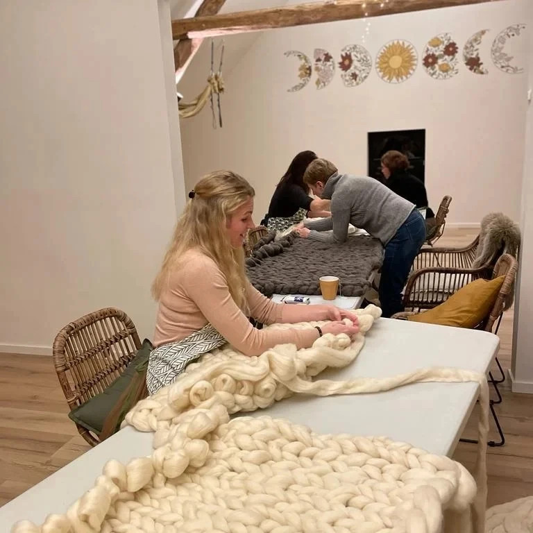 XXL woondeken uit 100% Merinowol - Workshop in groep. - Foto