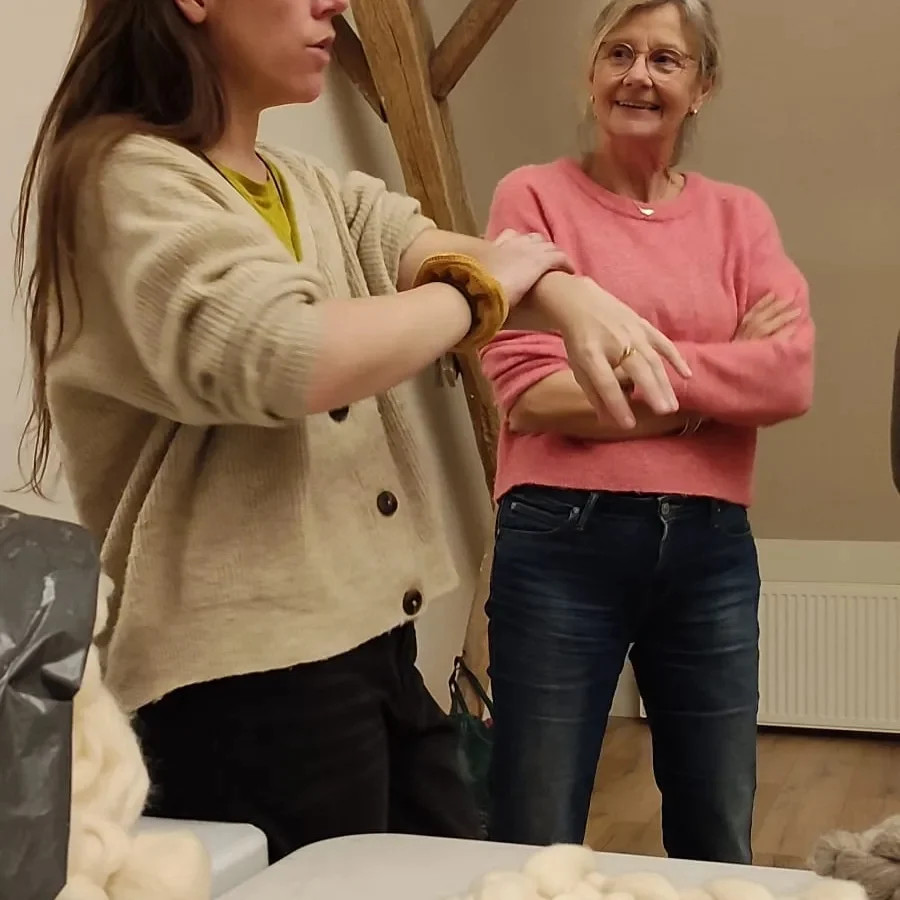 XXL woondeken uit 100% Merinowol - Workshop in groep. - Foto