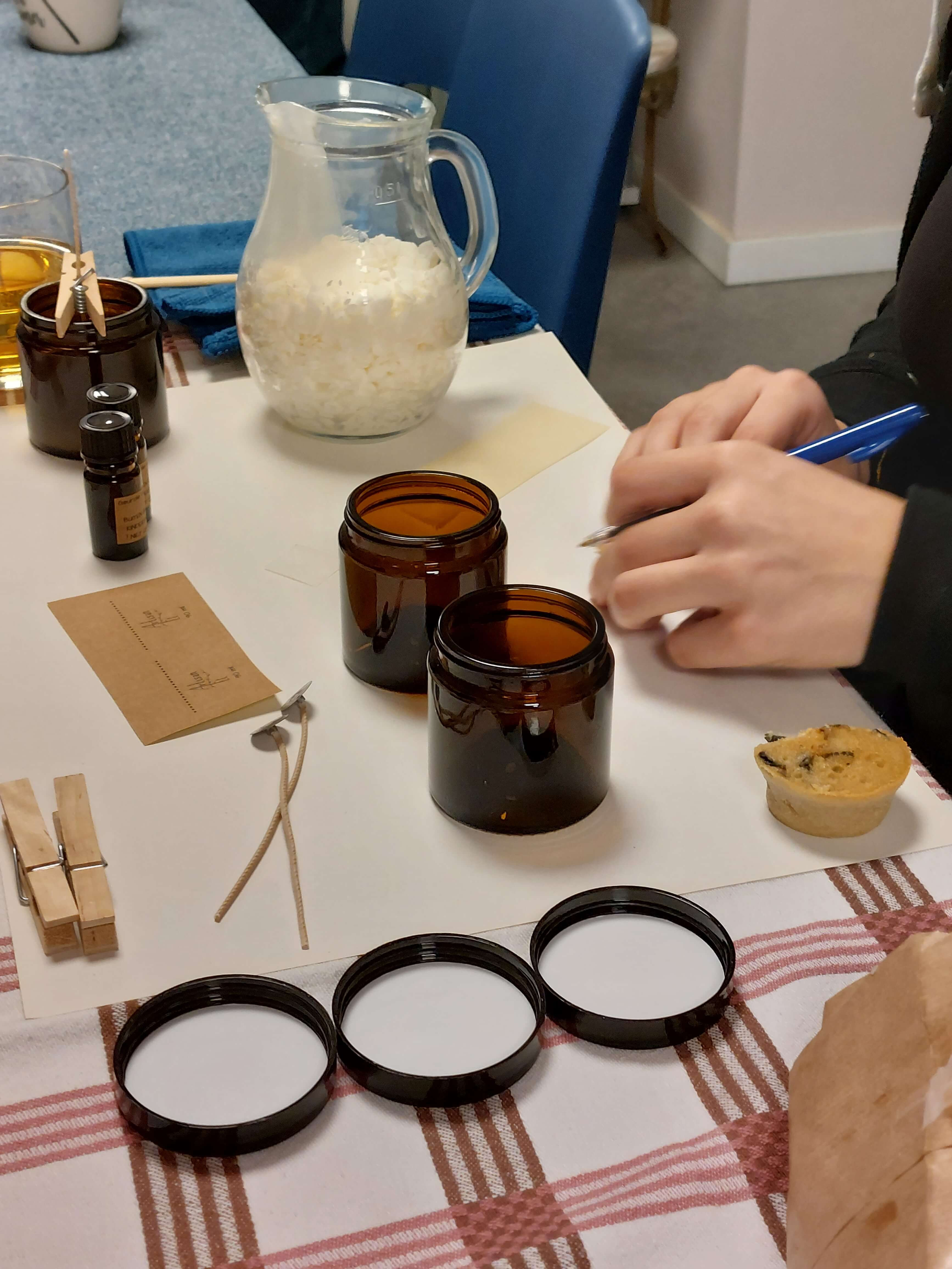 Geurkaarsen maken - groepsworkshop - Foto