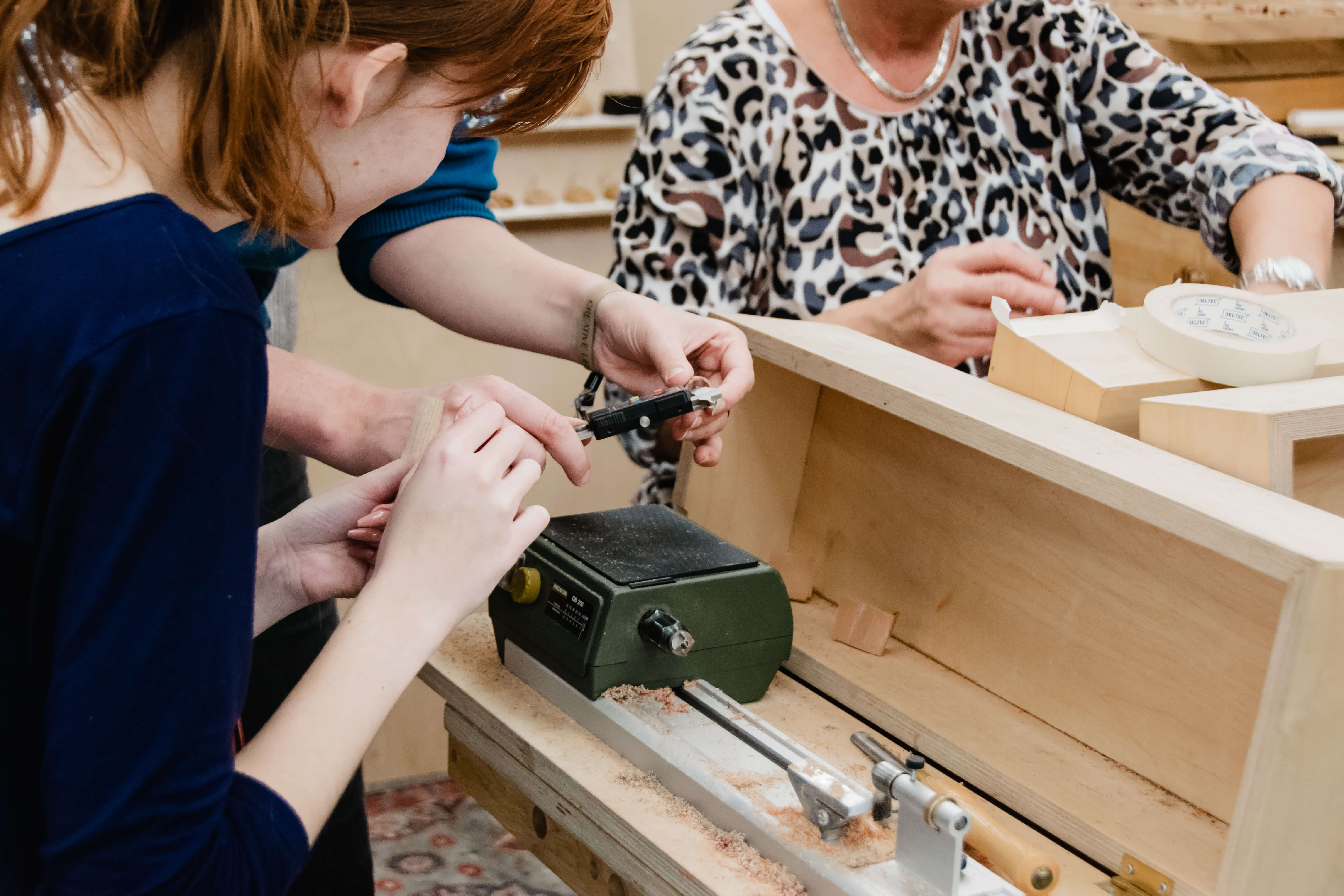 Workshop - Houten Sieraden Maken (6 uur)