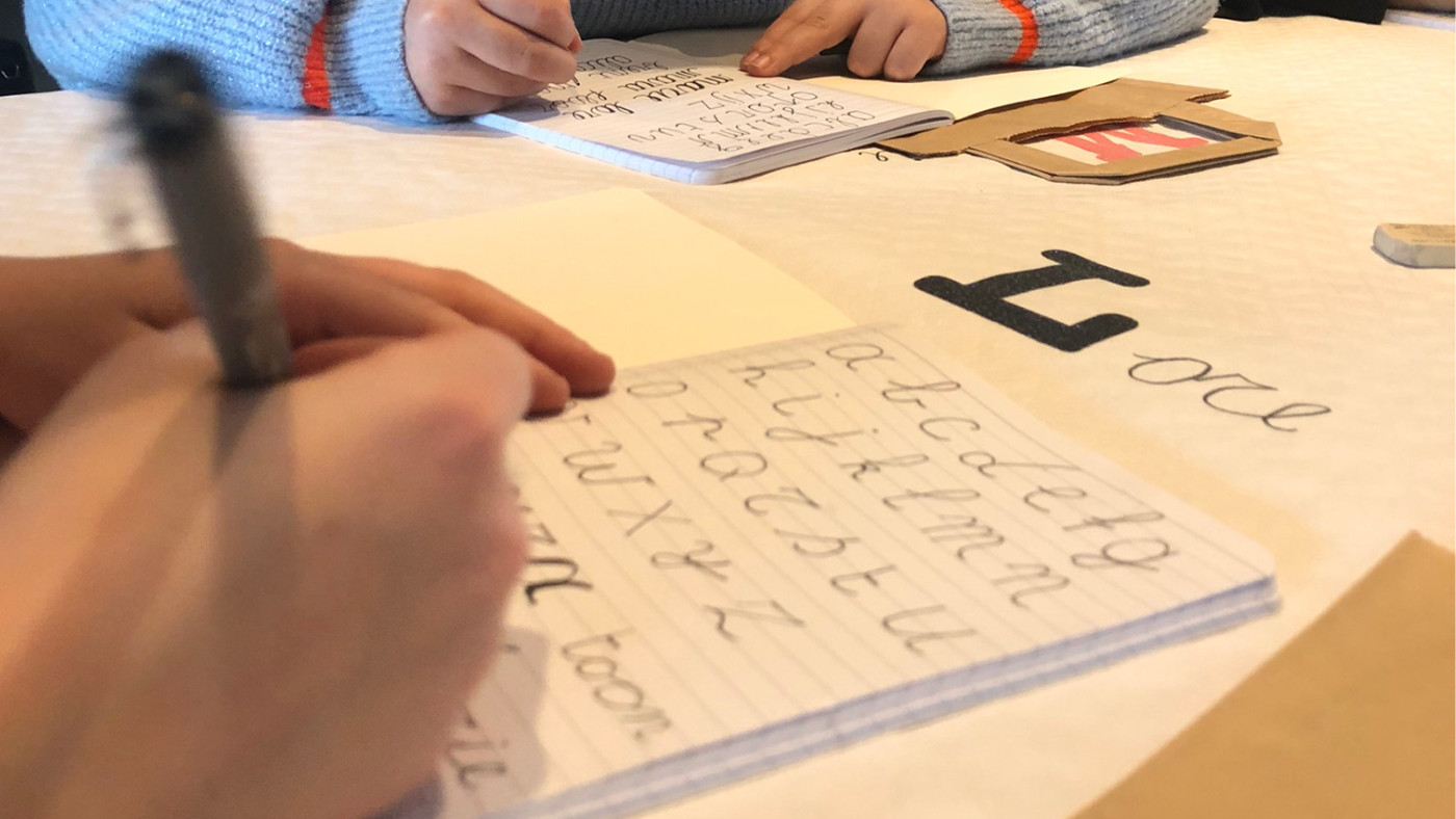 Handletter-party voor kinderen ♥ workshop - Foto