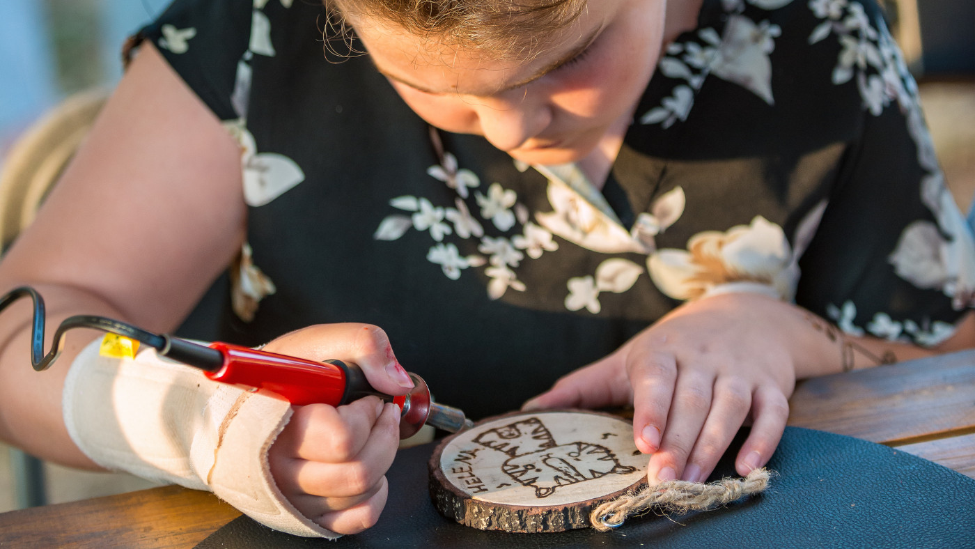 Workshop Pyrografie - open animatie op event - Foto
