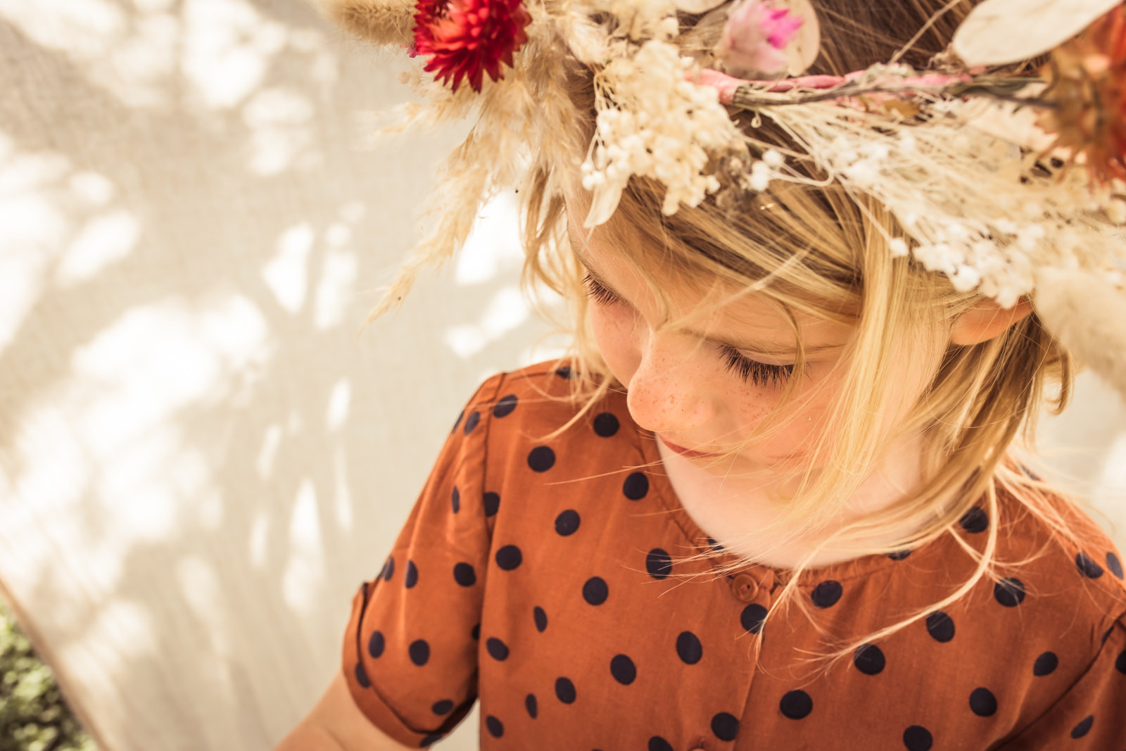 Workshop ouder-kind: droogbloemen kroon en flowergram - Foto