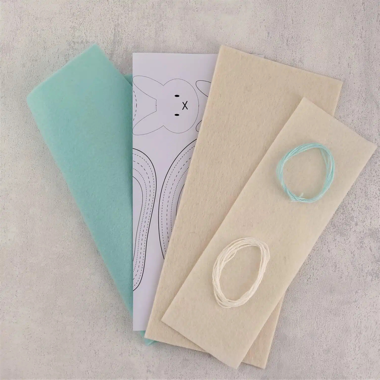 baby slofjes uit vilt - DIY kit - Foto