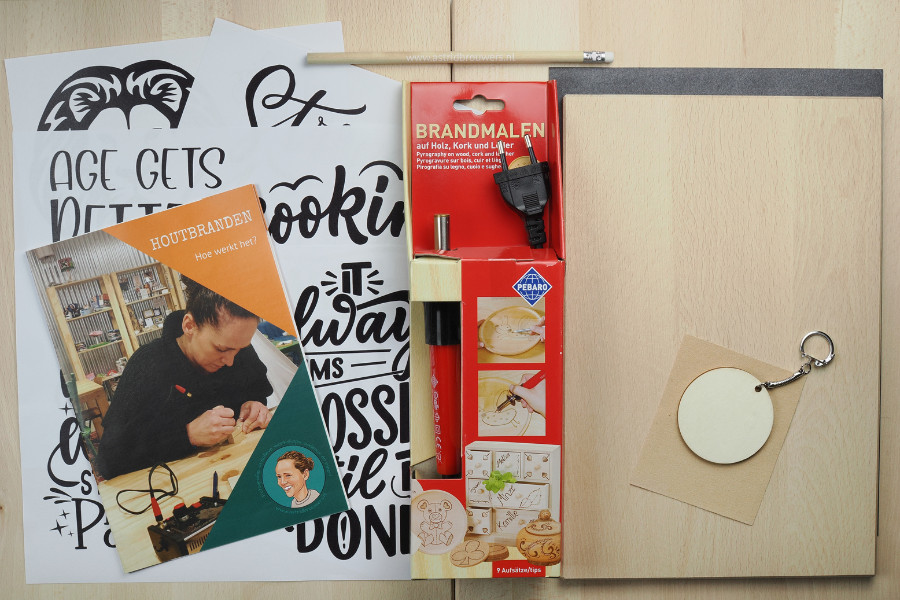 DIY pakket houtbranden / pyrografie a4 snijplank beuken - Foto