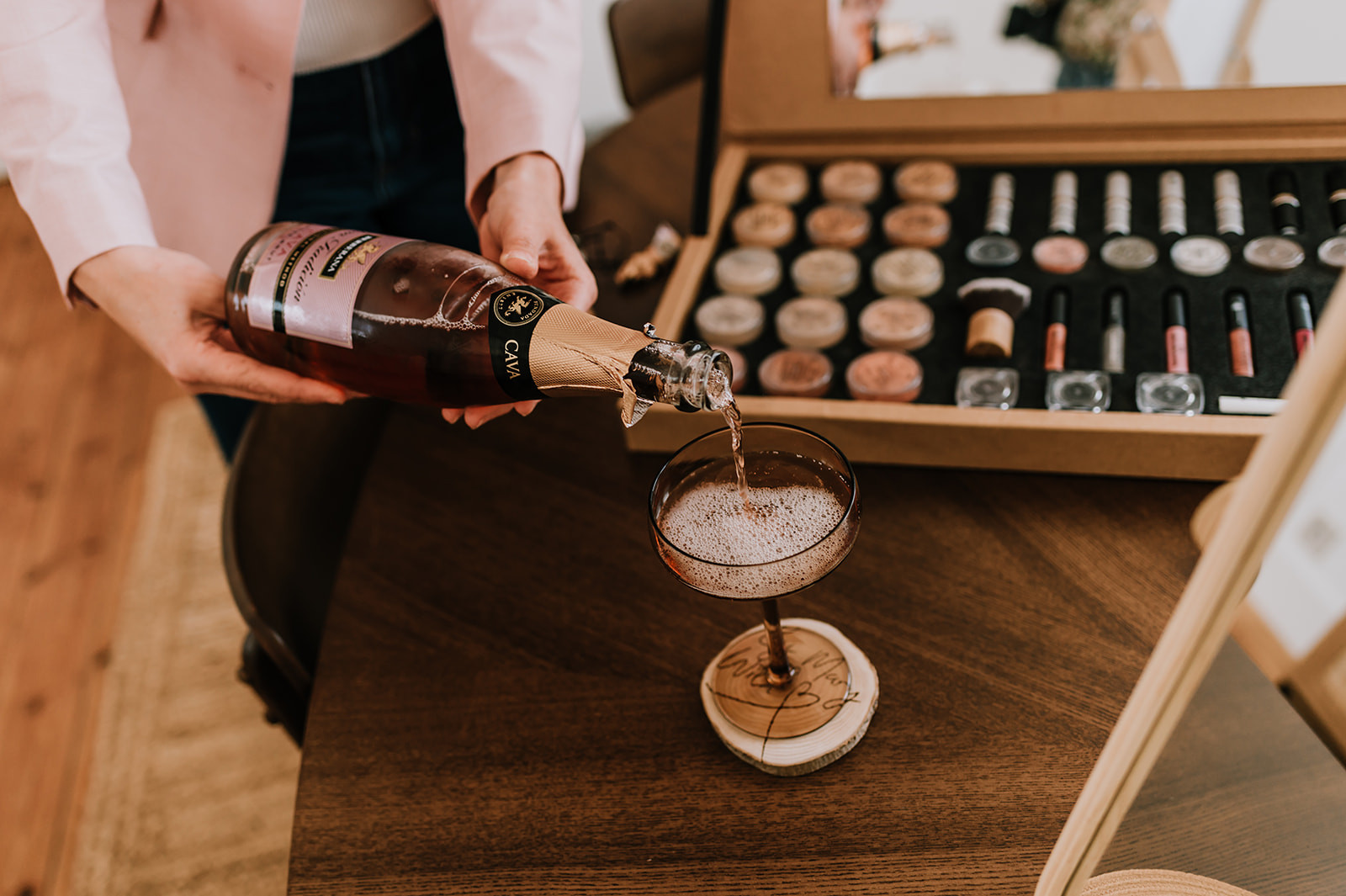 Minerale make-up workshop privé of in groep - Foto