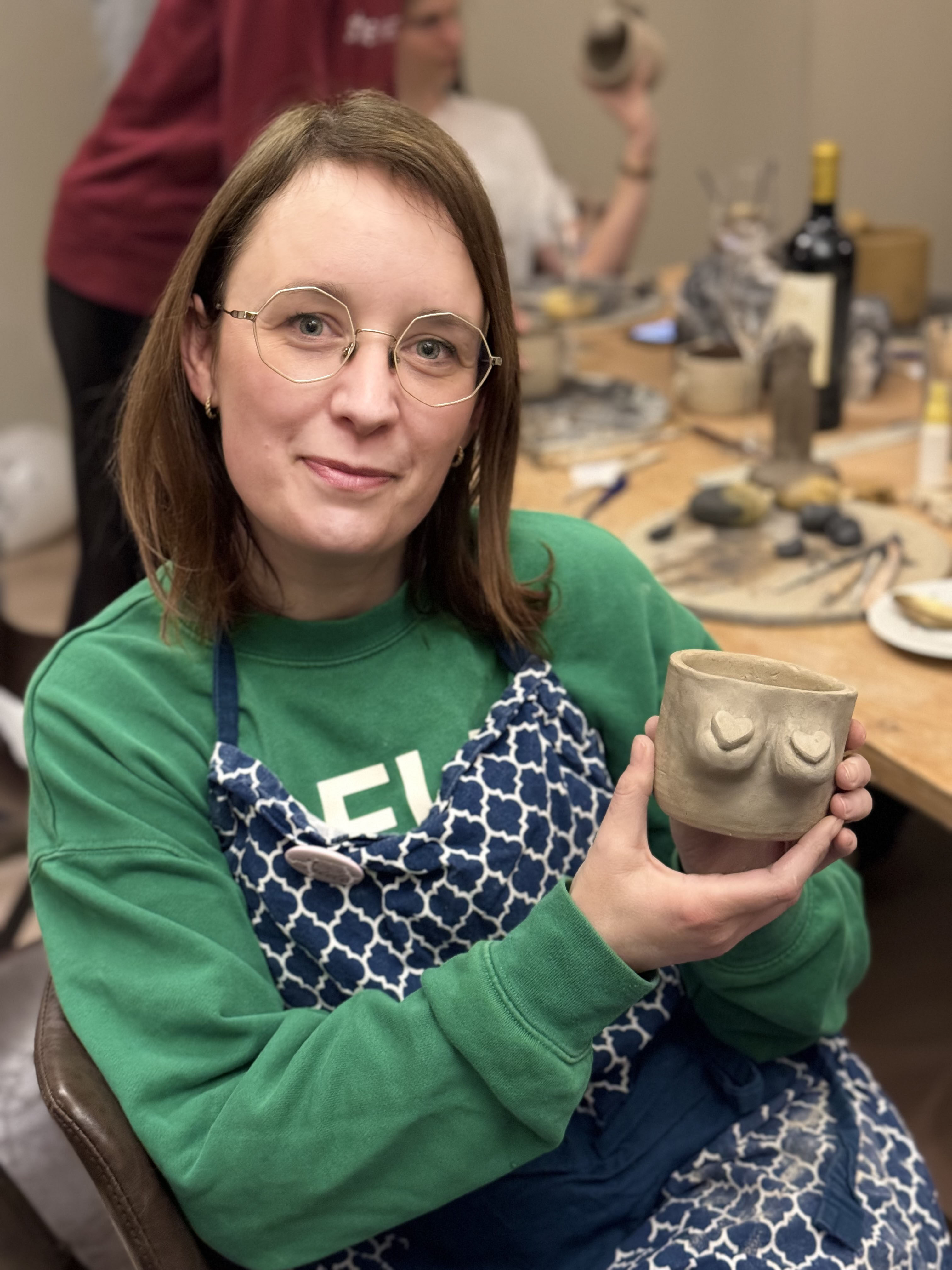 Curves & Clay: borsten tas (keramiek) - Foto