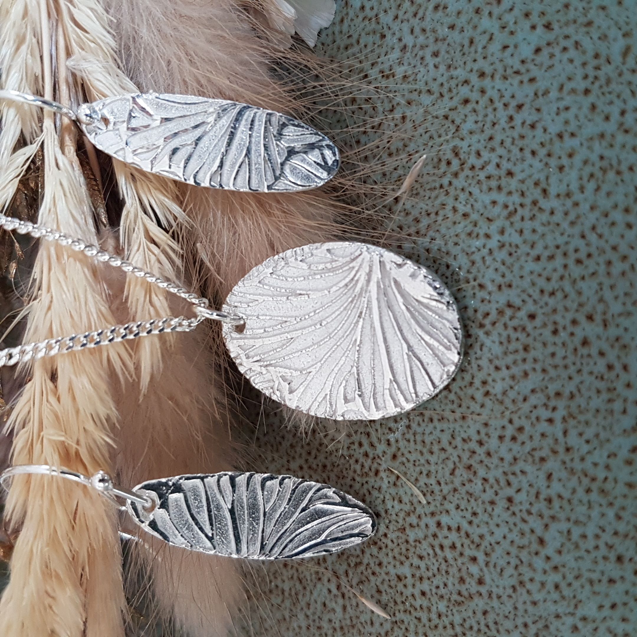 Workshop Zilverklei Oorbellen en/of Hangers met vriendinnen, familie, collega's,... of als vrijgezelle-party