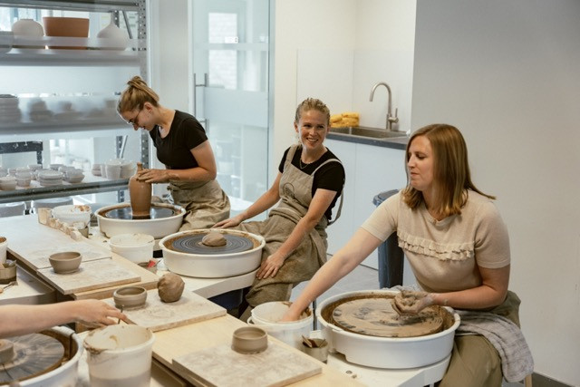 Workshop pottenbakken - Foto