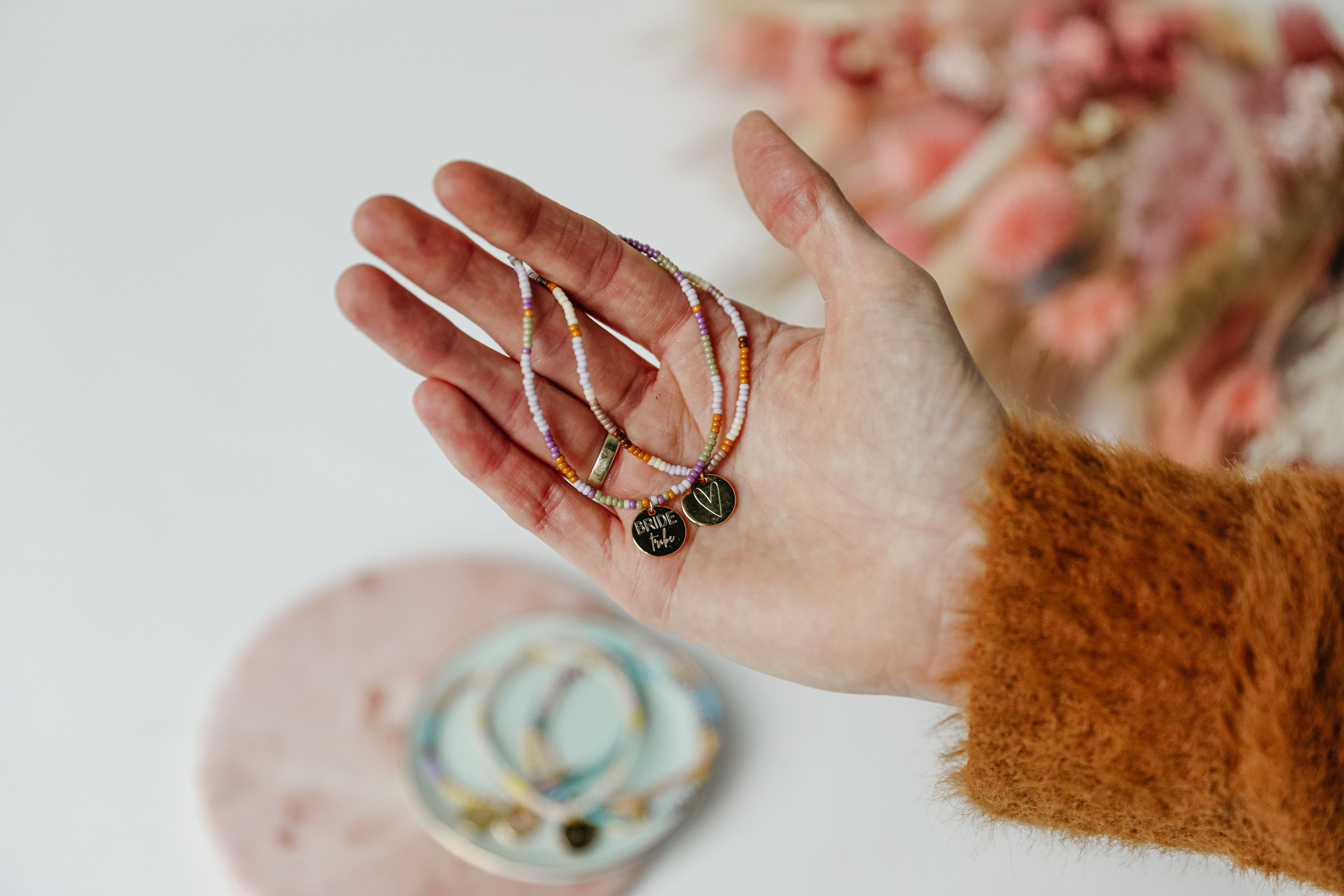 Groepsworkshop armbandjes maken - Foto