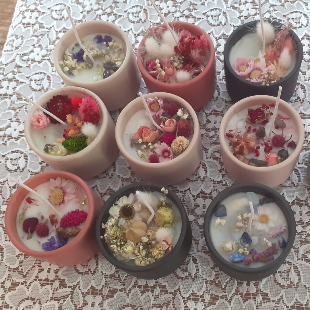 Privé workshop - Kaarsen maken met droogbloemen - Foto
