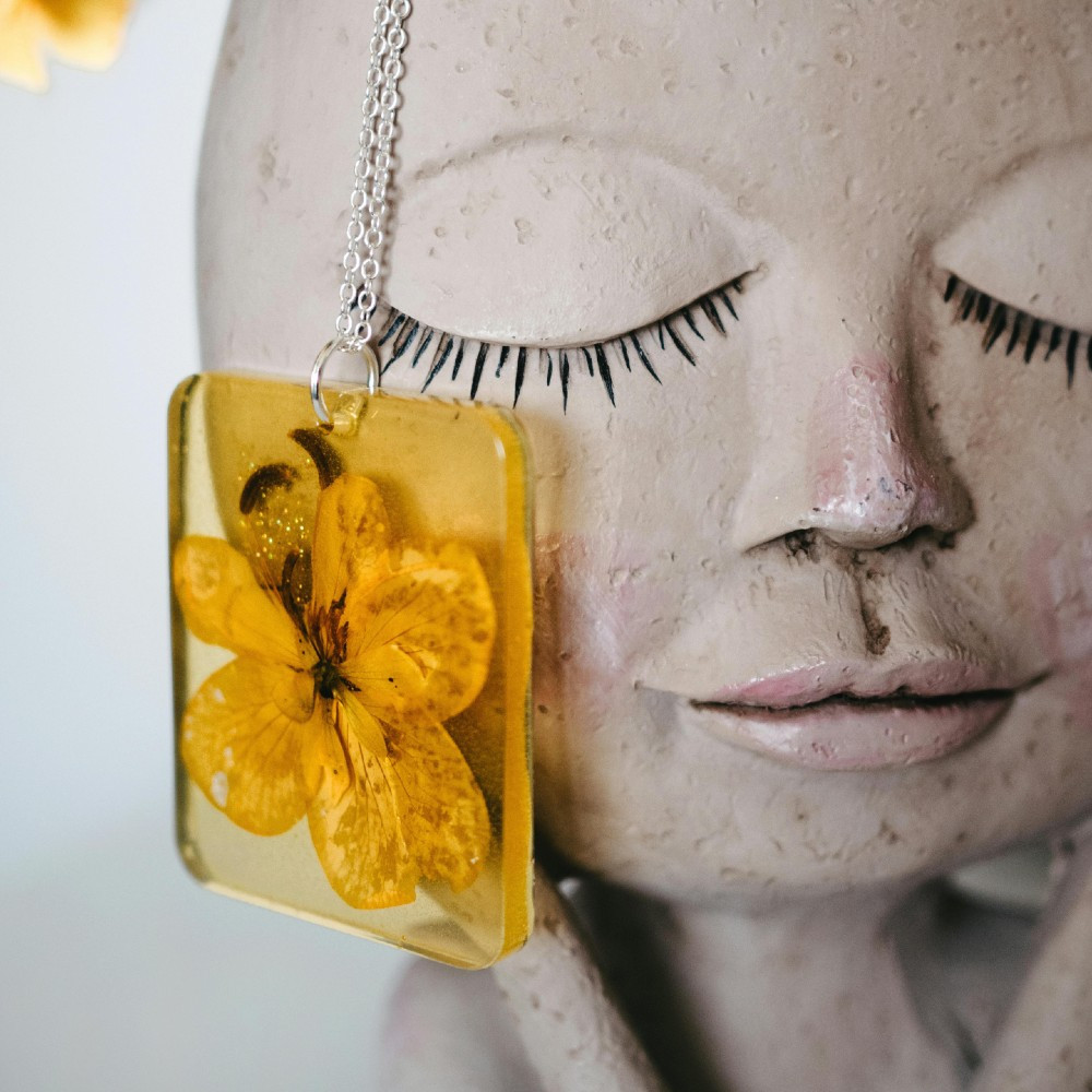 Privé workshop Unieke Juwelen maken met droogbloemen - Foto