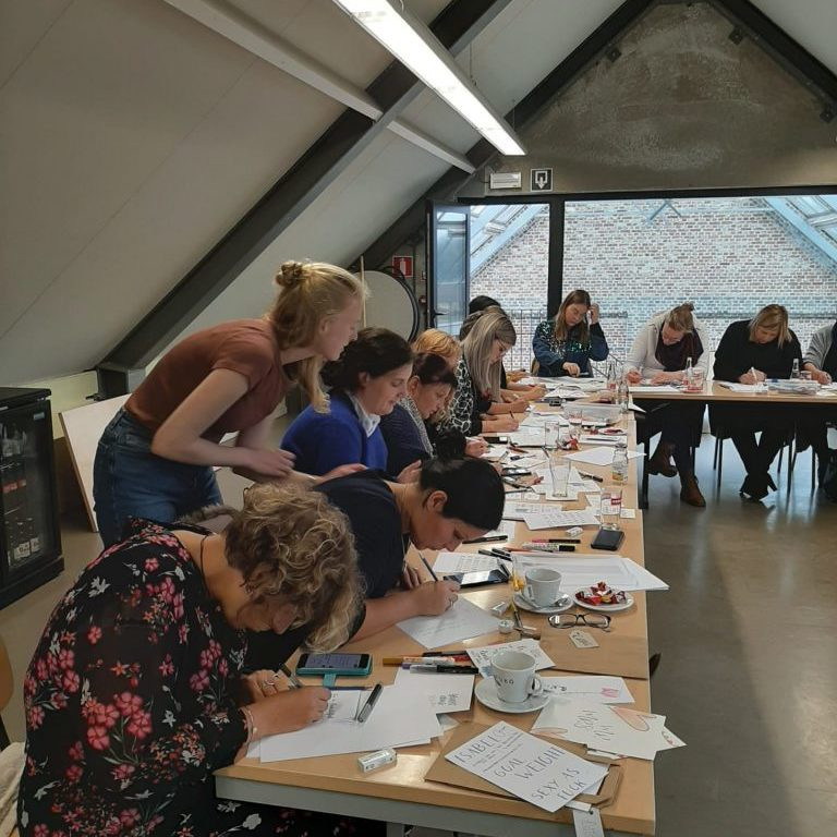 Workshop handletteren voor bedrijven - Foto