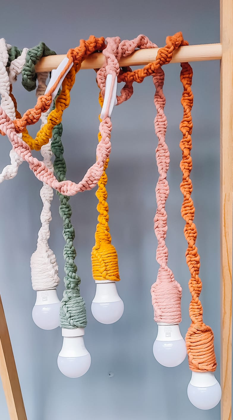 Macramé Teambuilding: knoop voor knoop naar een creatieve pauze - Foto