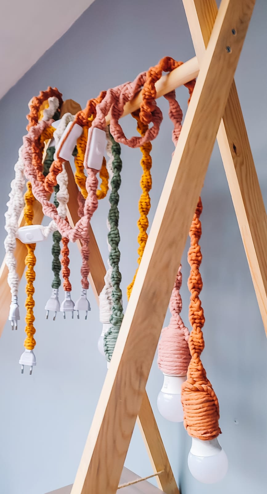 Macramé Teambuilding: knoop voor knoop naar een creatieve pauze - Foto