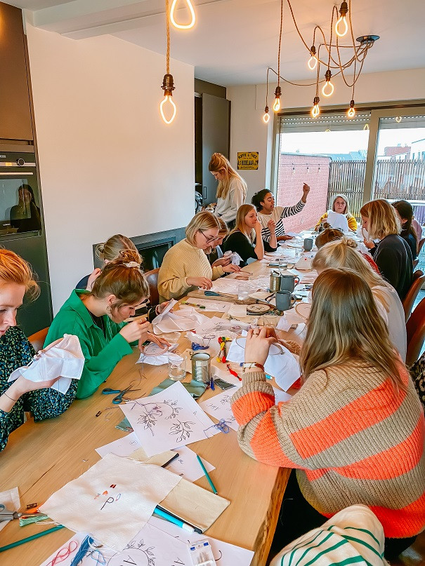 Logo Borduren op Totebag (privé groep) - Foto