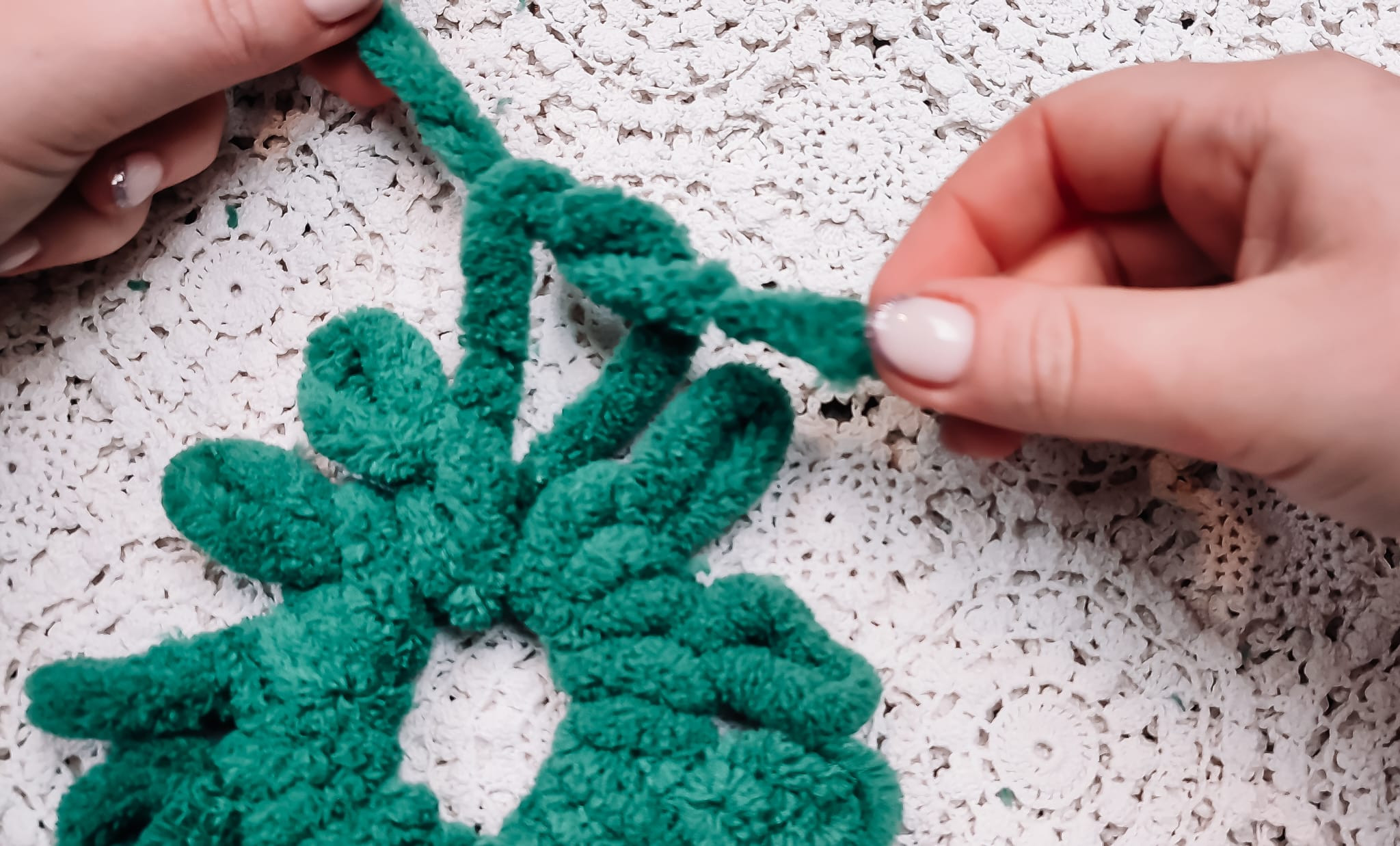DIY Fun: Scrunchies van Lussenwol Maken - Foto