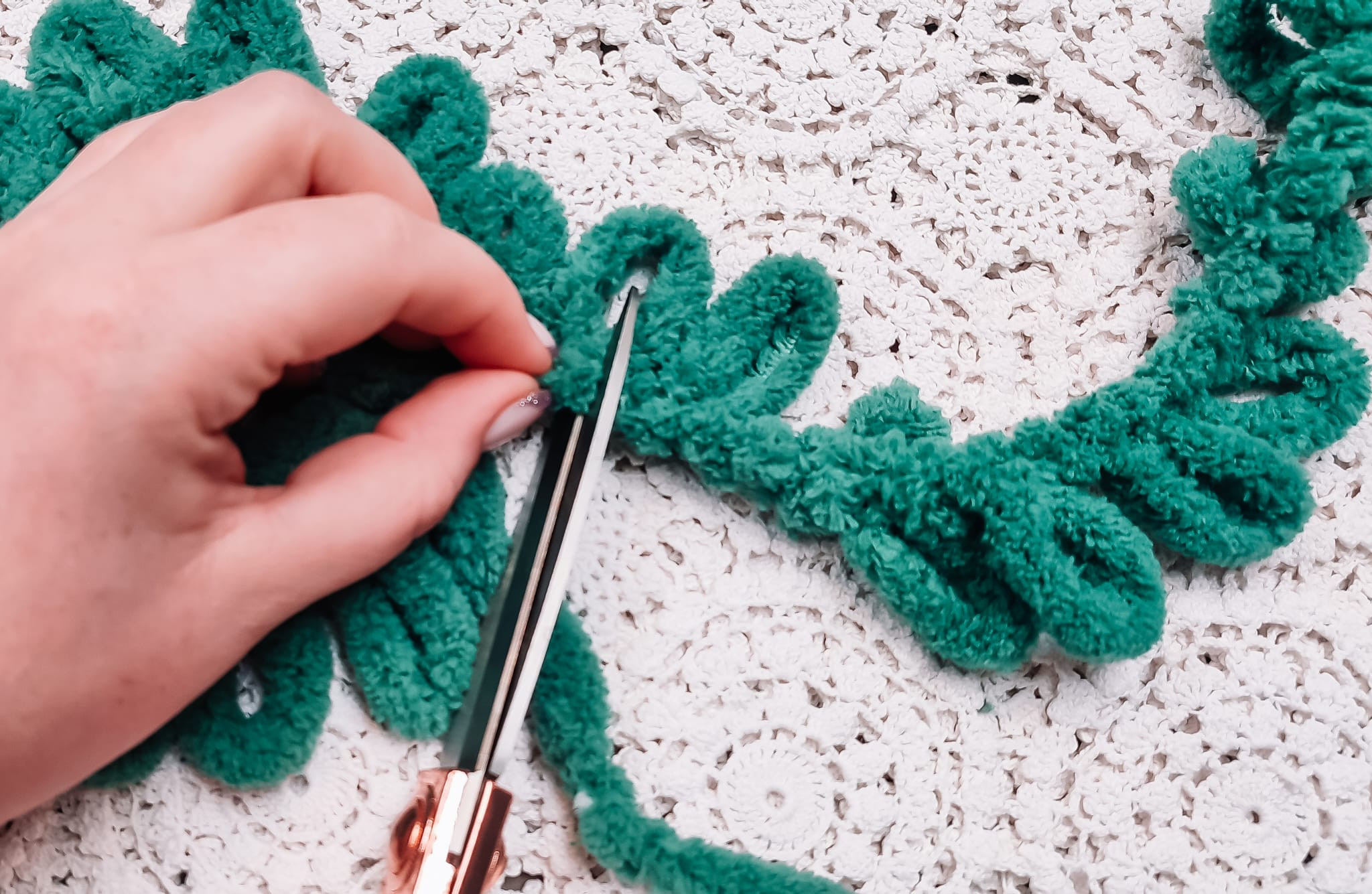 DIY Fun: Scrunchies van Lussenwol Maken - Foto