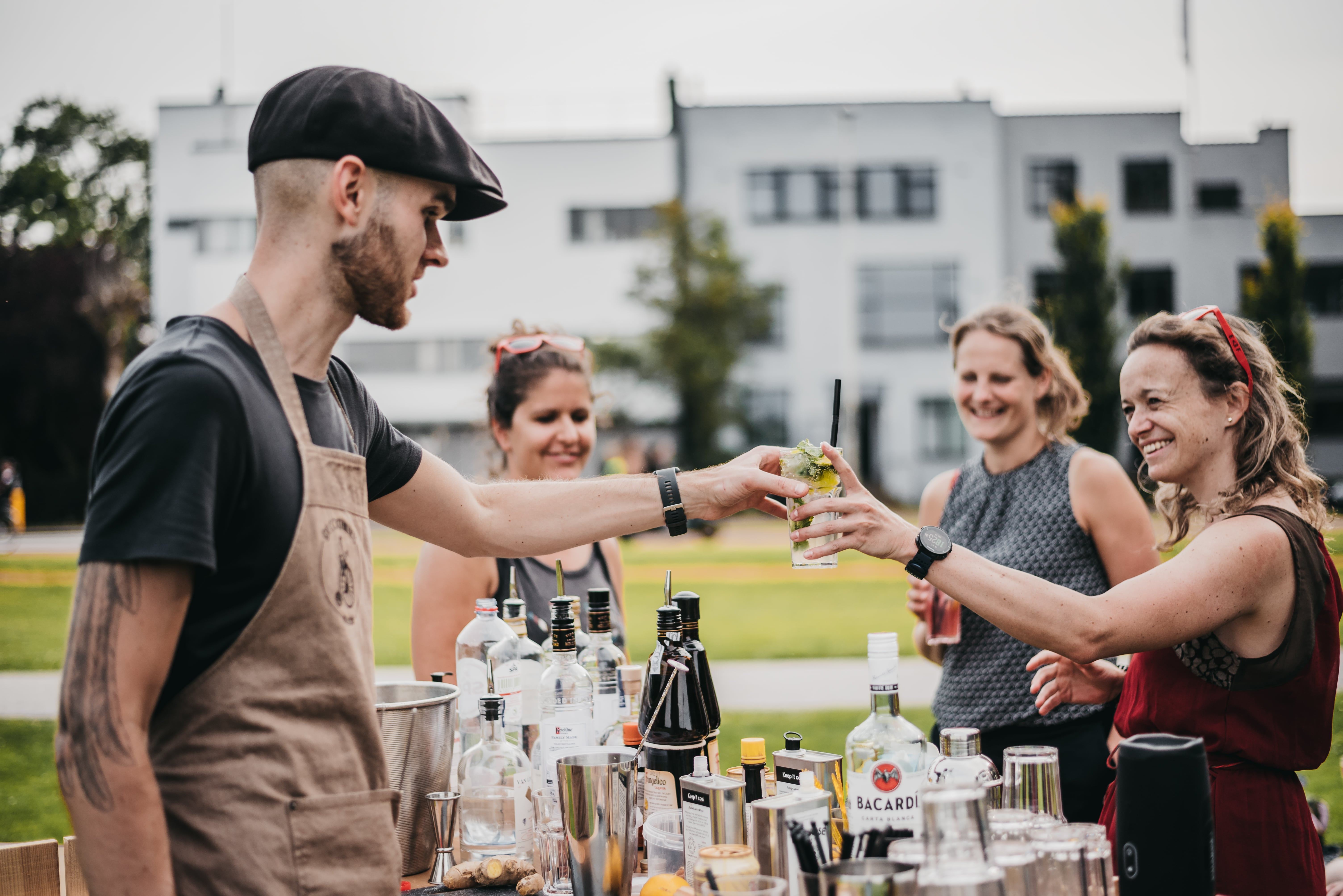 Cocktailworkshop voor groepen 🍸 - Foto