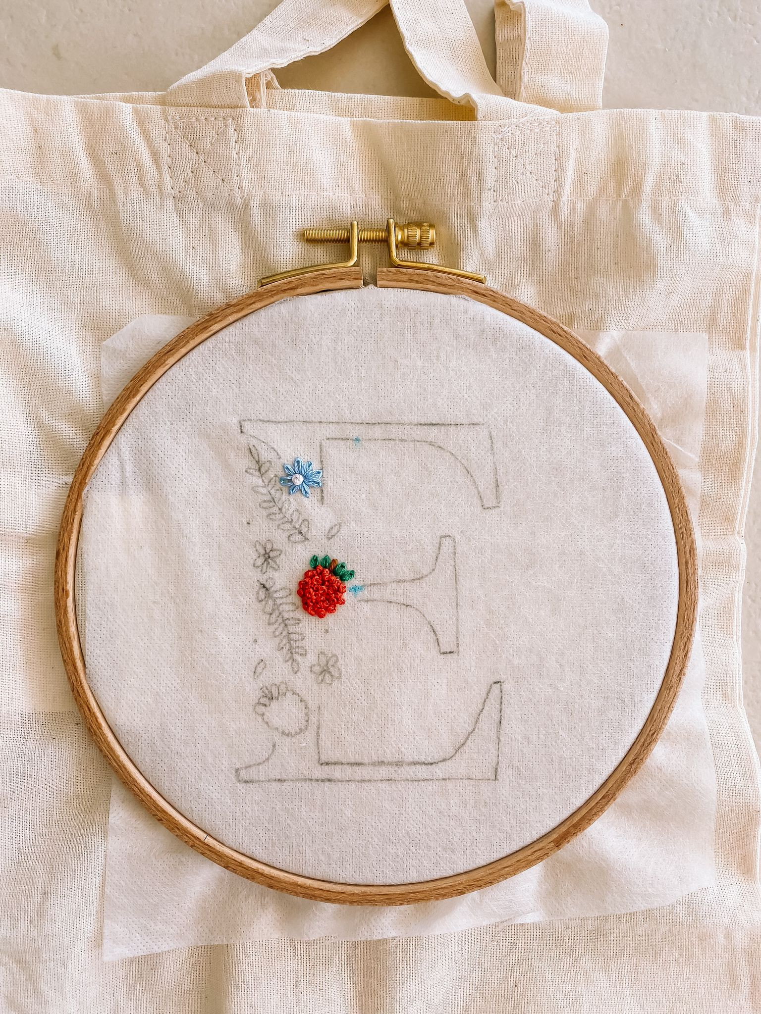 Initaal Borduren op Totebag (privé groep) - Foto