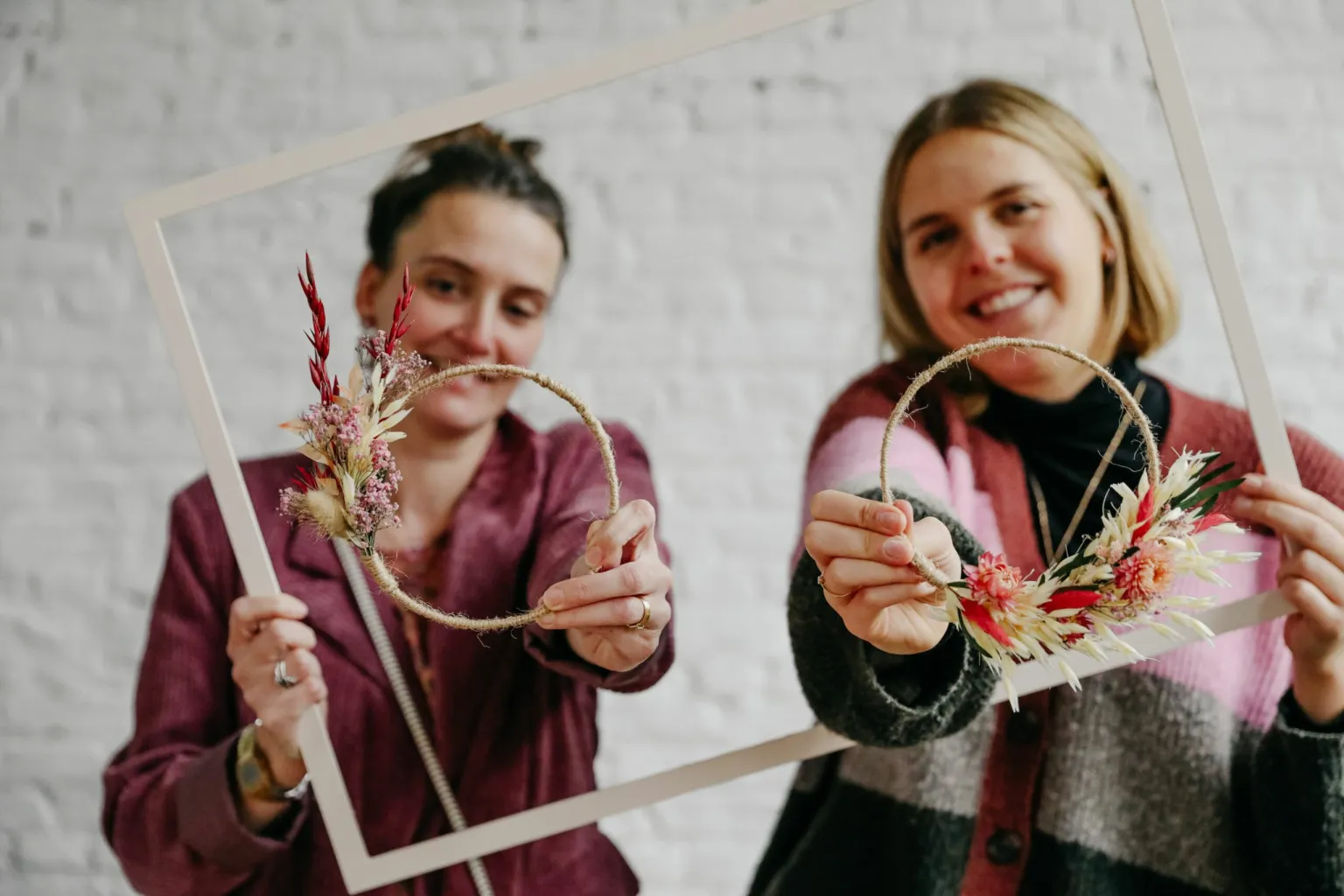Mini dried floral hoop Bachelorette Box - Vrijgezellen workshop box