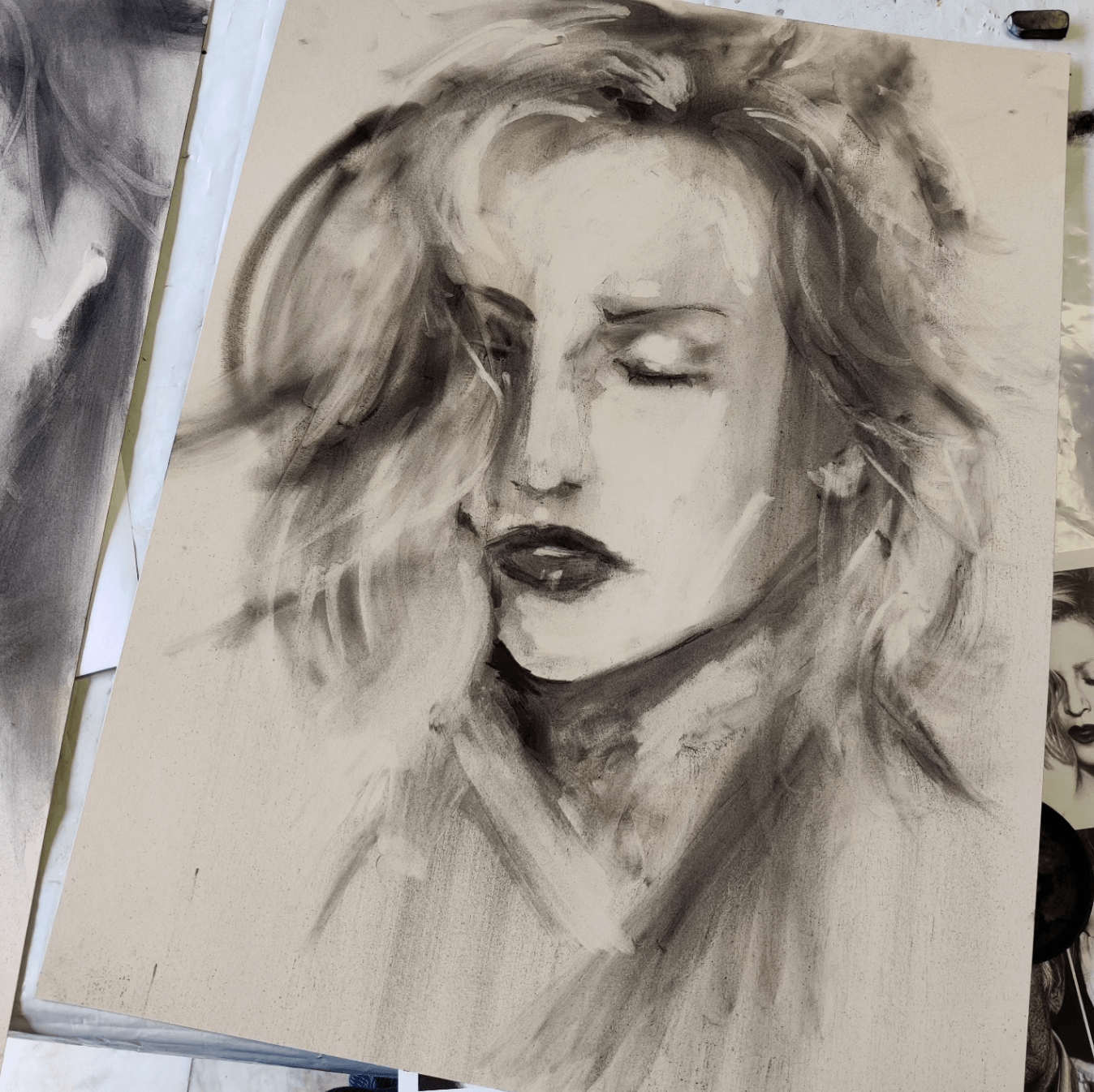 Sip and Charcoal - Foto