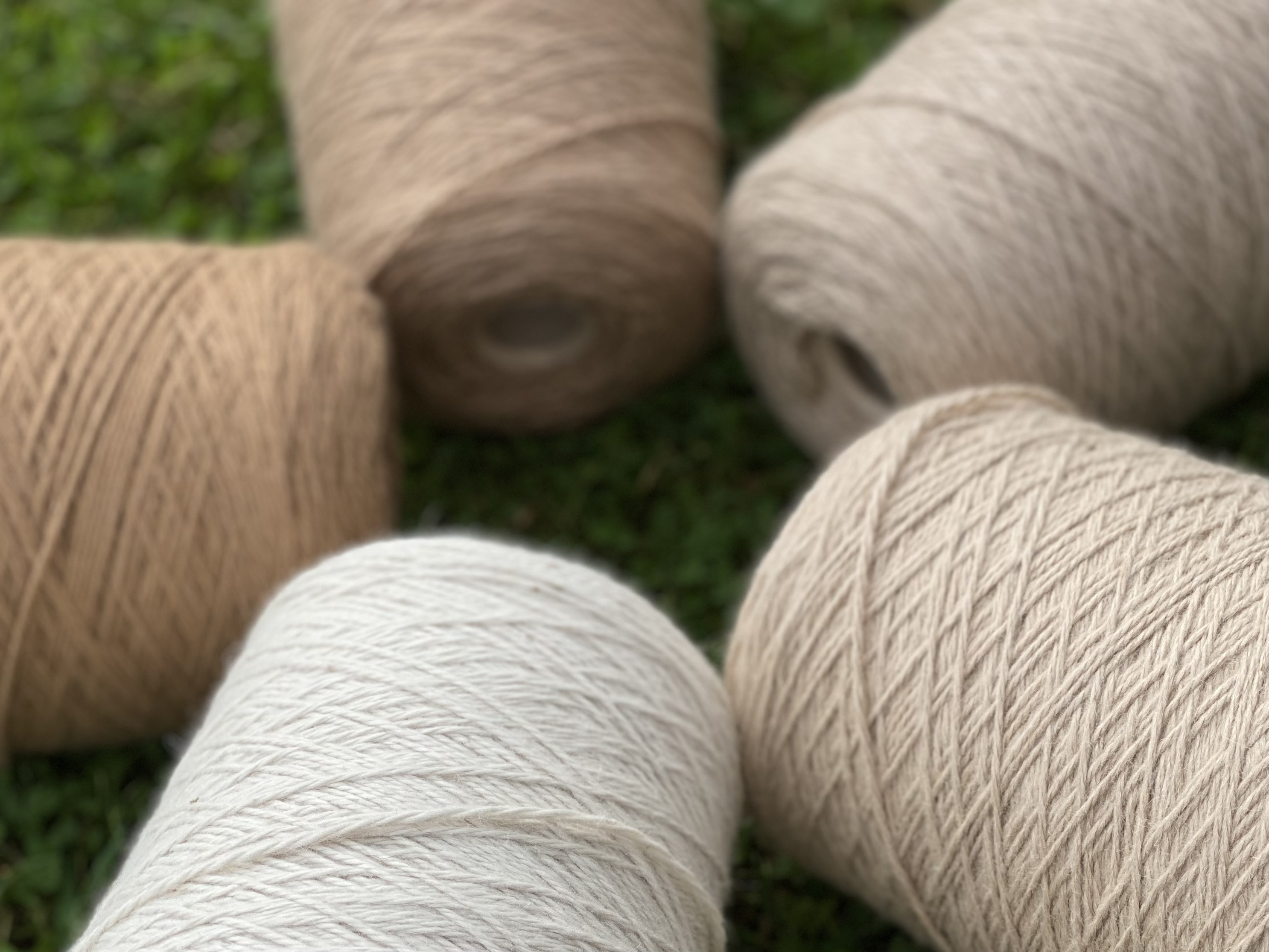 Muts breien op de breimachine workshop 🧶 - Foto