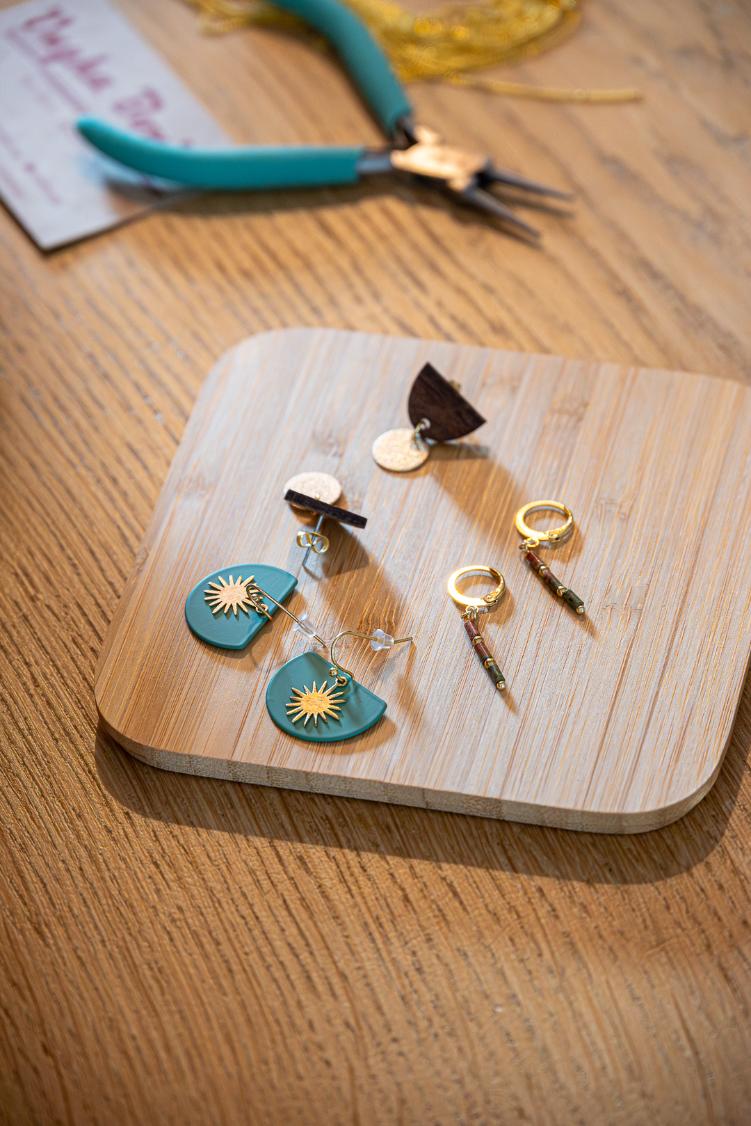 Maak je eigen oorbellen - Workshop voor privégroepen of teambuilding