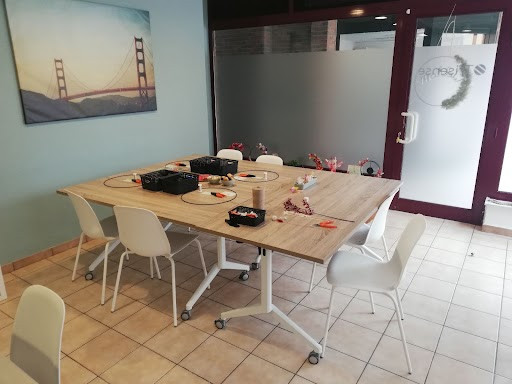 Workshop stolp met droogbloemen - Foto