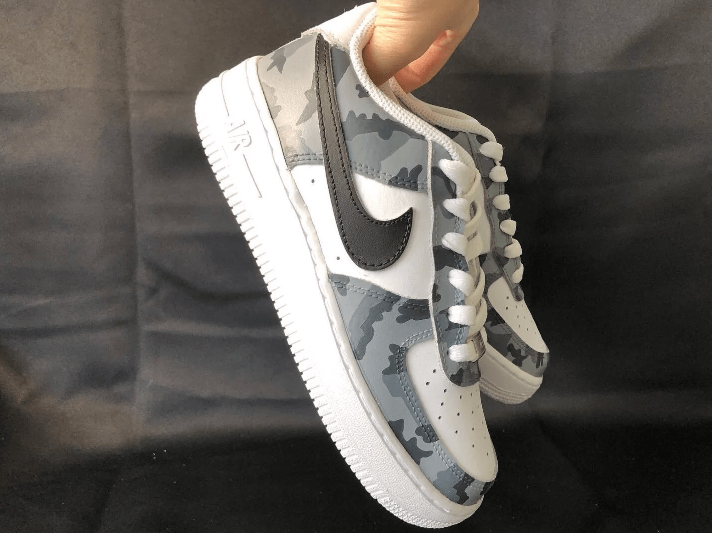 Custom sneakers basistechnieken in Wilrijk/ Antwerpen - Foto