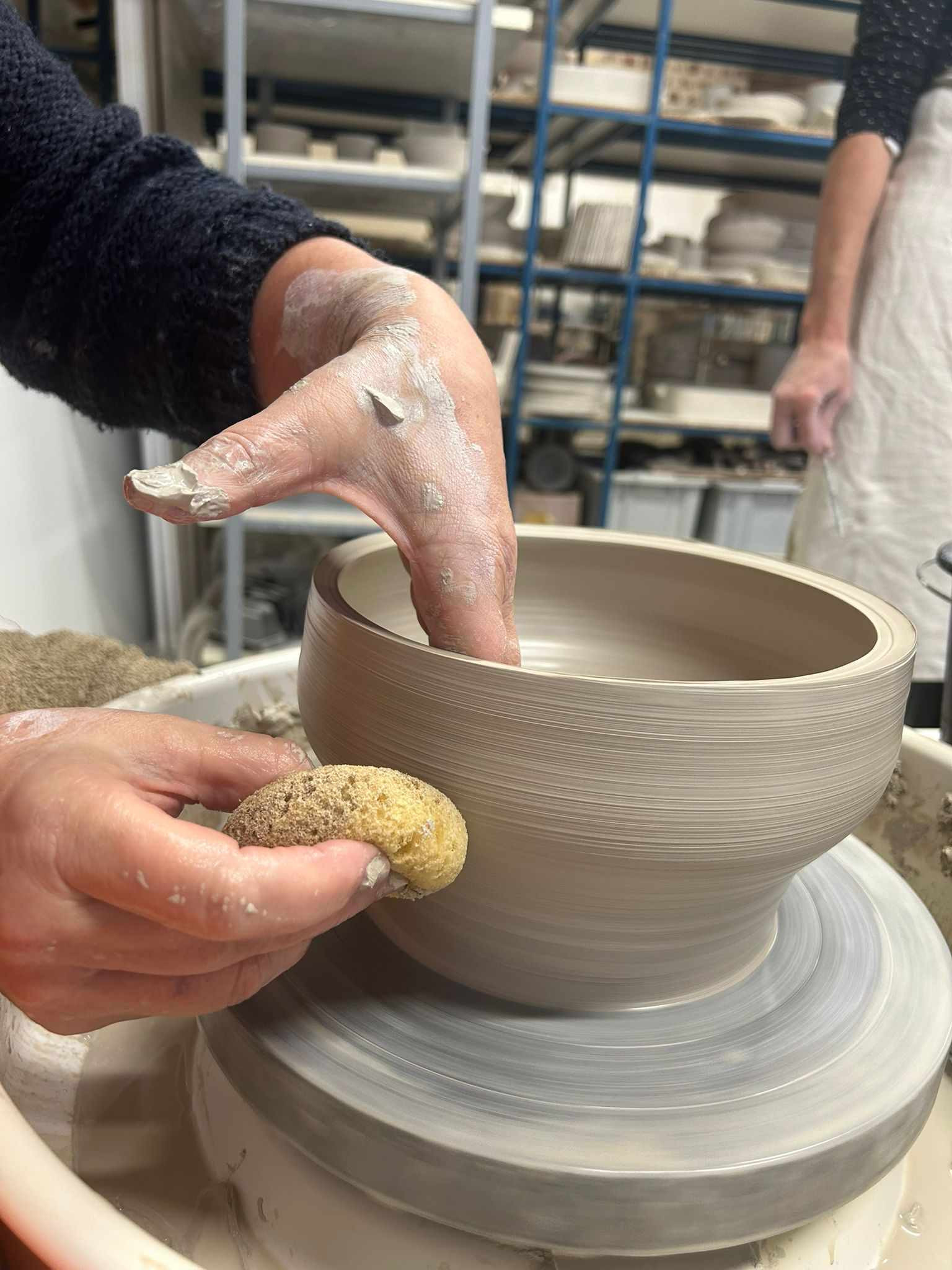 Pottendraaien/boetseren/Sculpteren - Foto