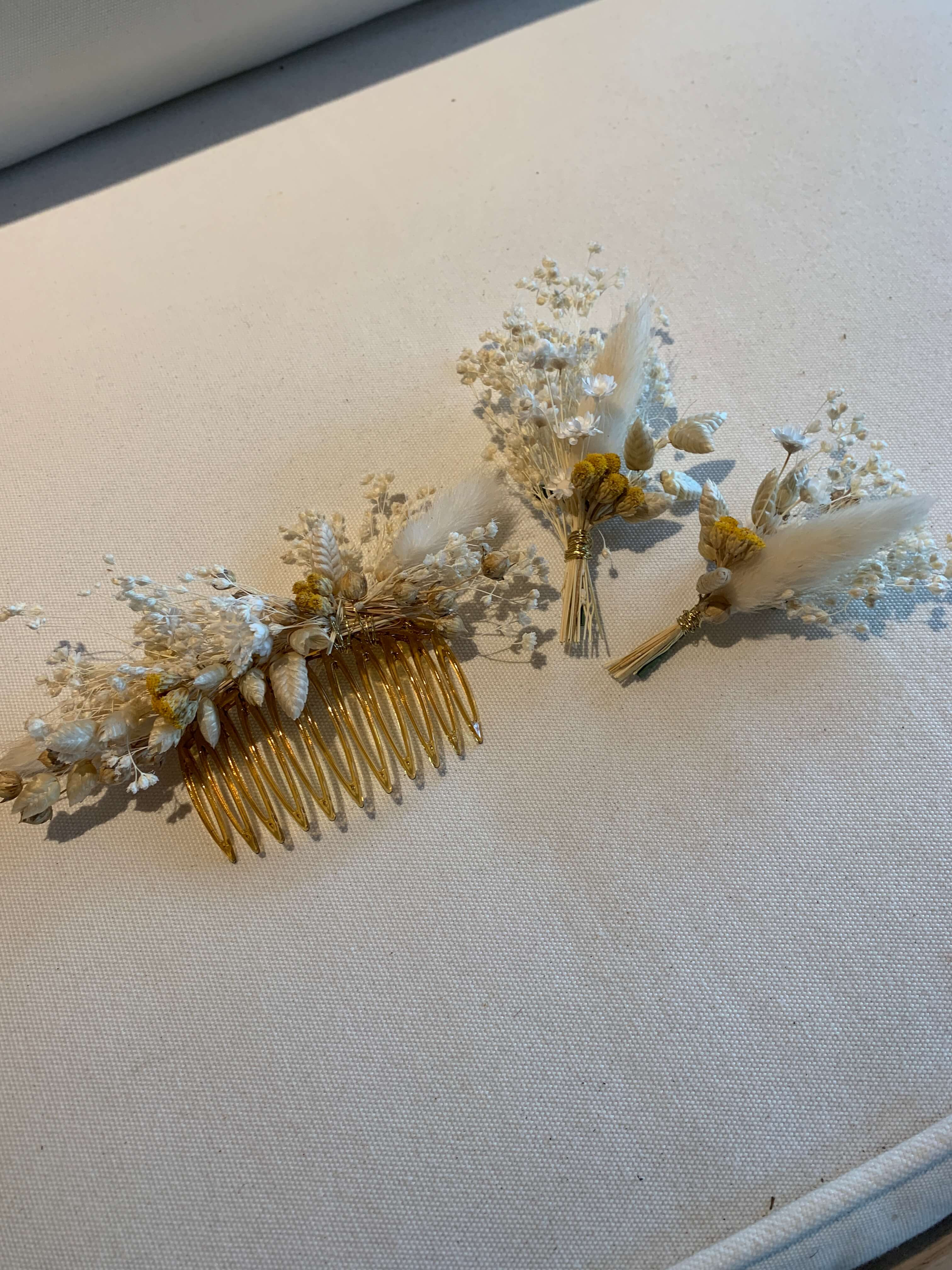 Droogbloemaccessoires bachelorette workshop - Foto