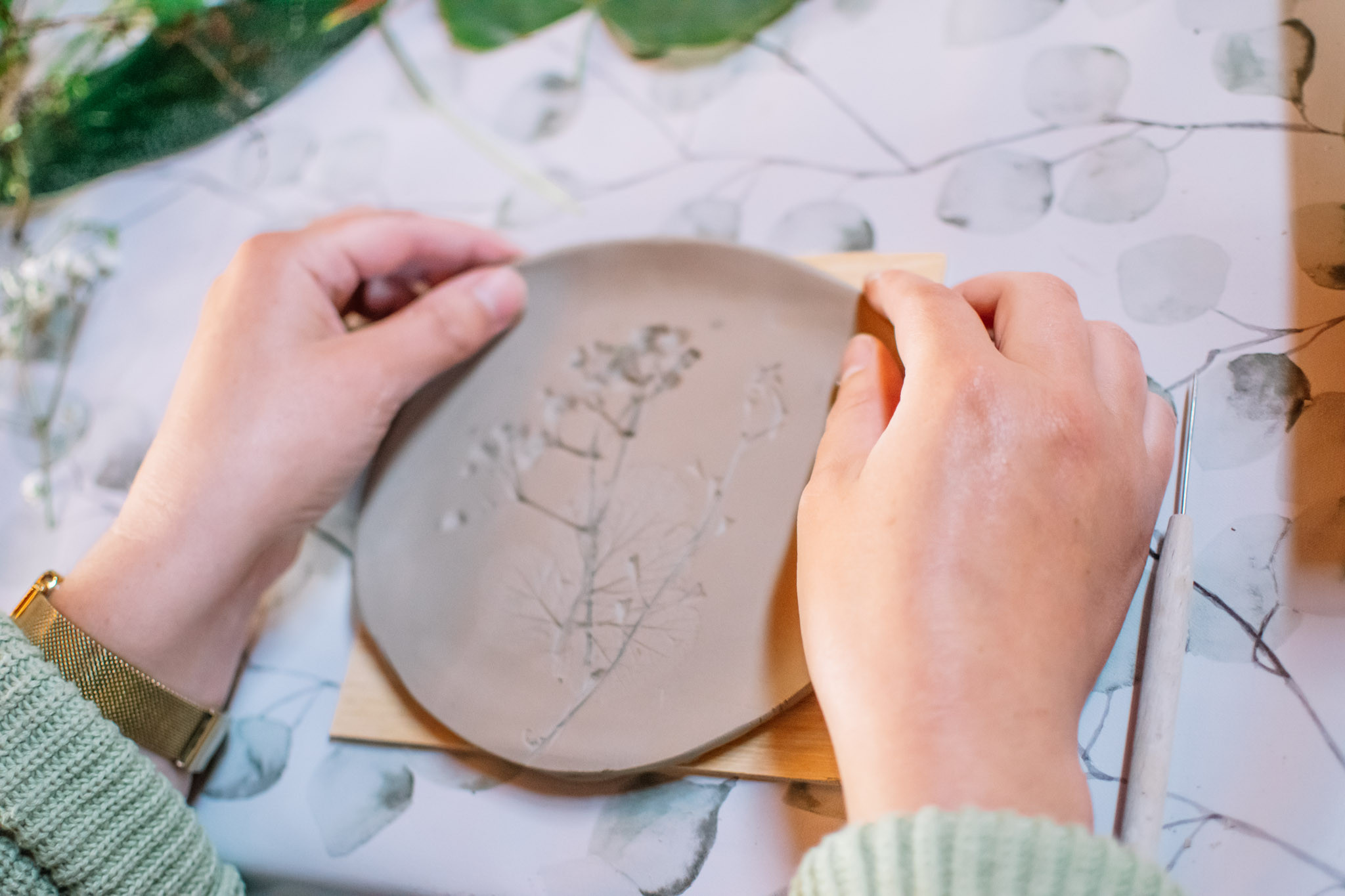 Keramiek handvormen workshop voor groepen - Foto