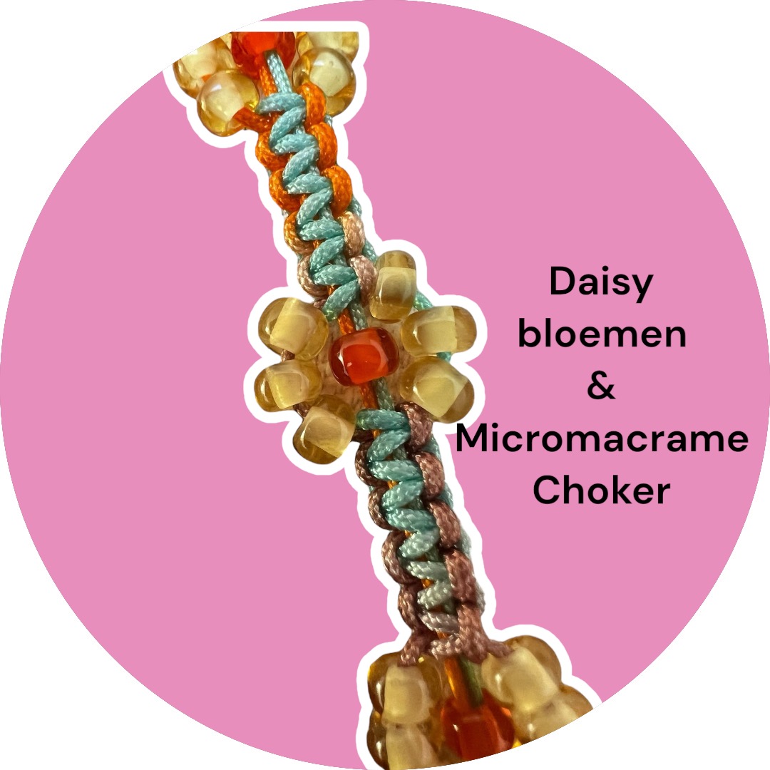 Daisy Choker of Armband – Micromacramé met glaskralen - Foto