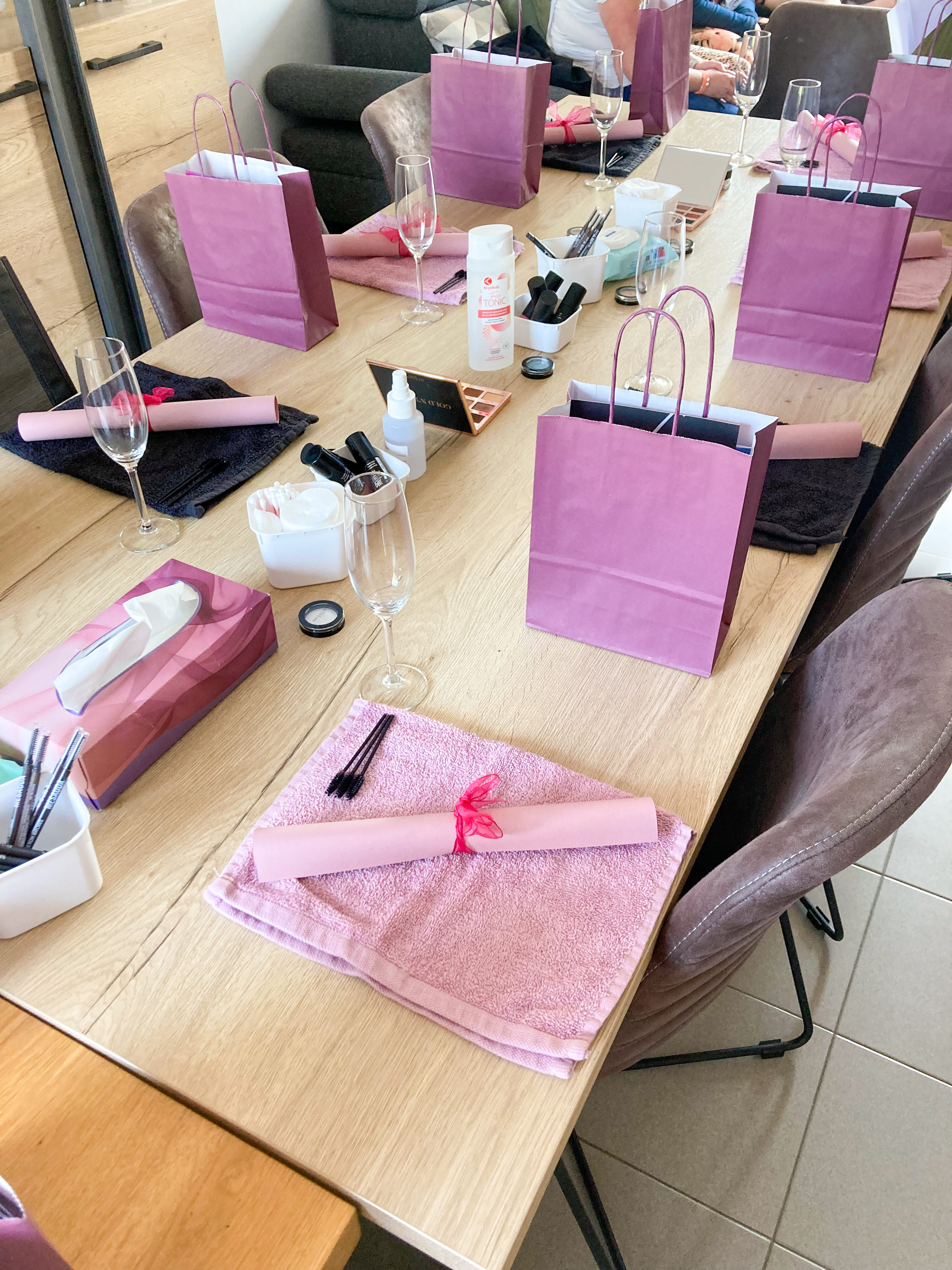 Bachelorette Make-up workshop - Foto