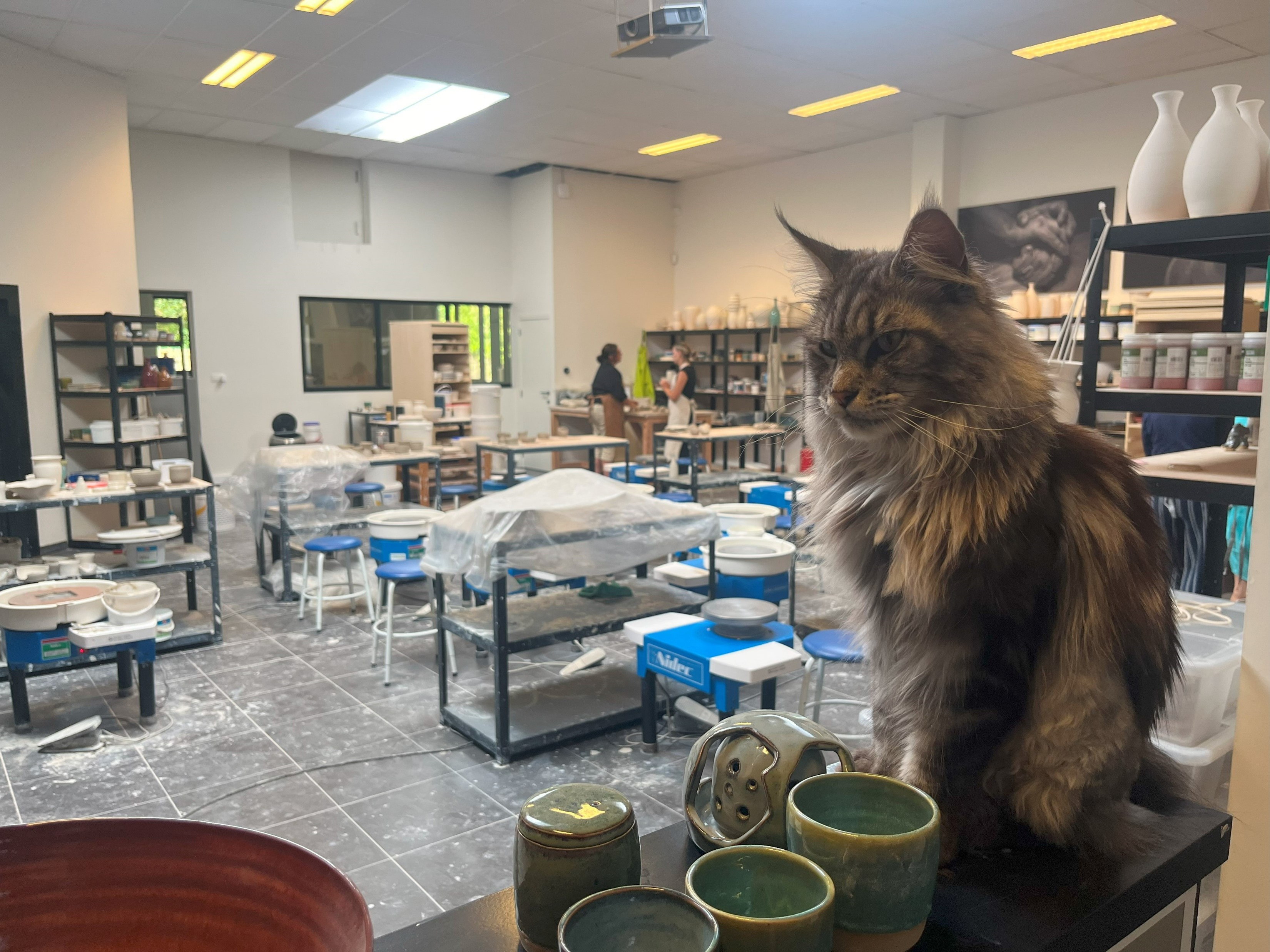 Pottenbakken met de draaischijf - Moederdag namiddag workshop - Foto