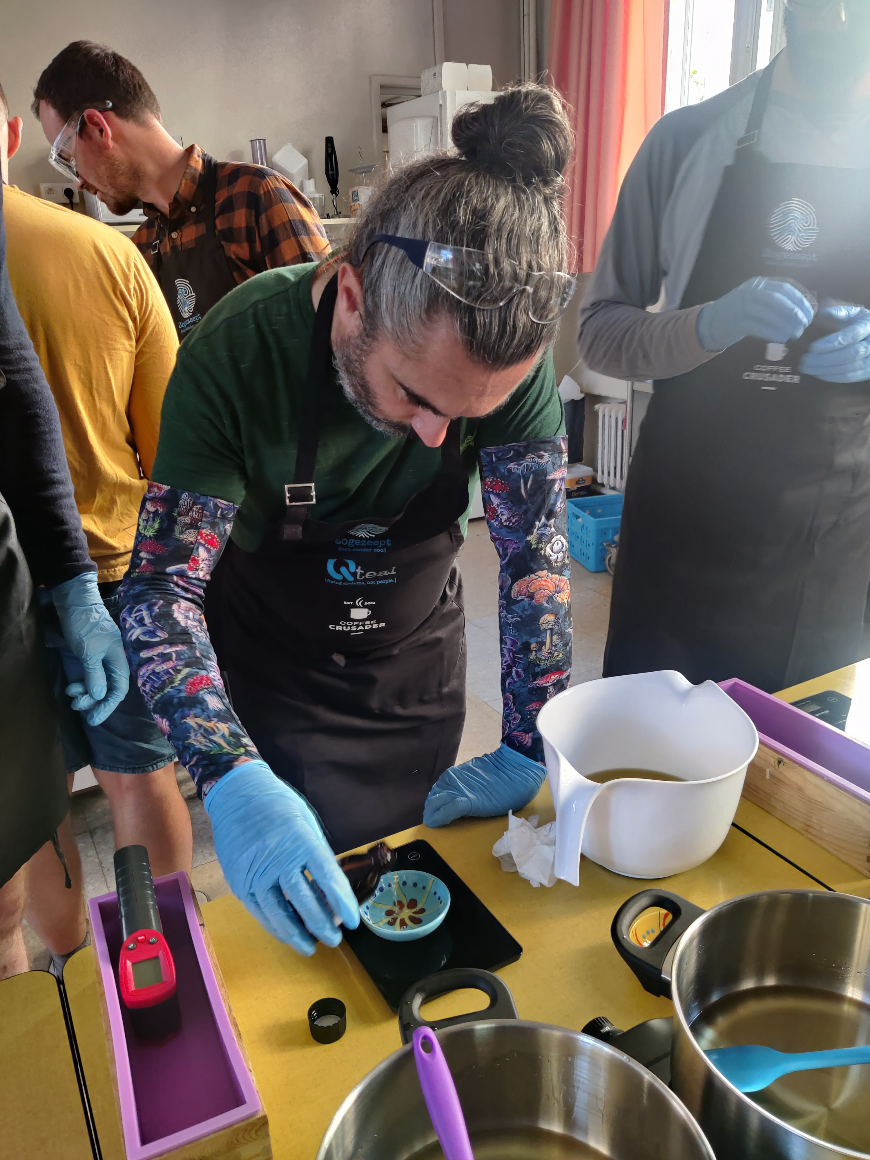 Workshop Zeep Maak een kilo zalige zeep - Foto