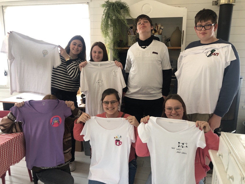 Workshop T-shirt versieren met foliedruk - Foto