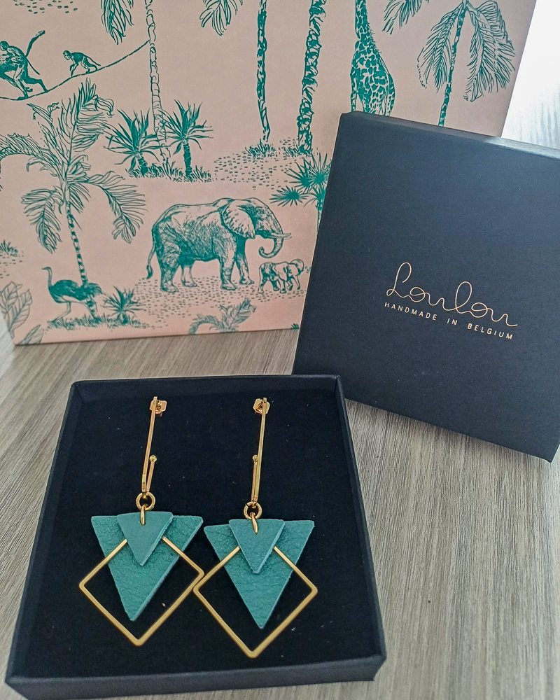 Oorbellen in leer ontwerpen