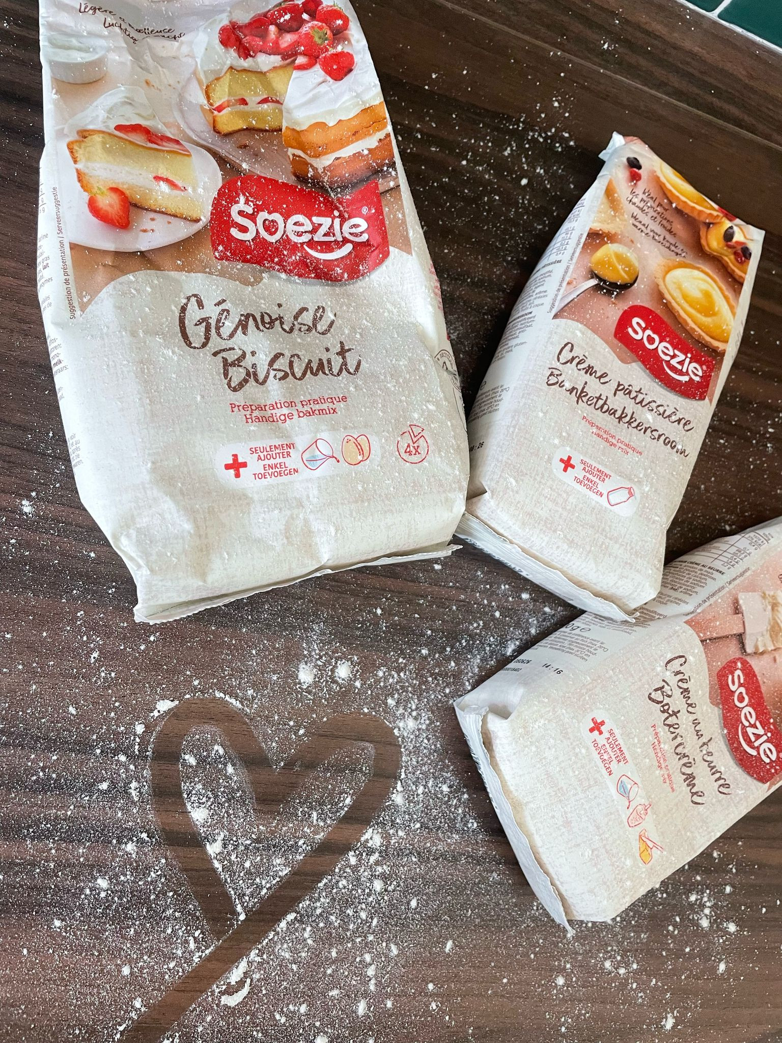 Bento Cake versieren - Foto