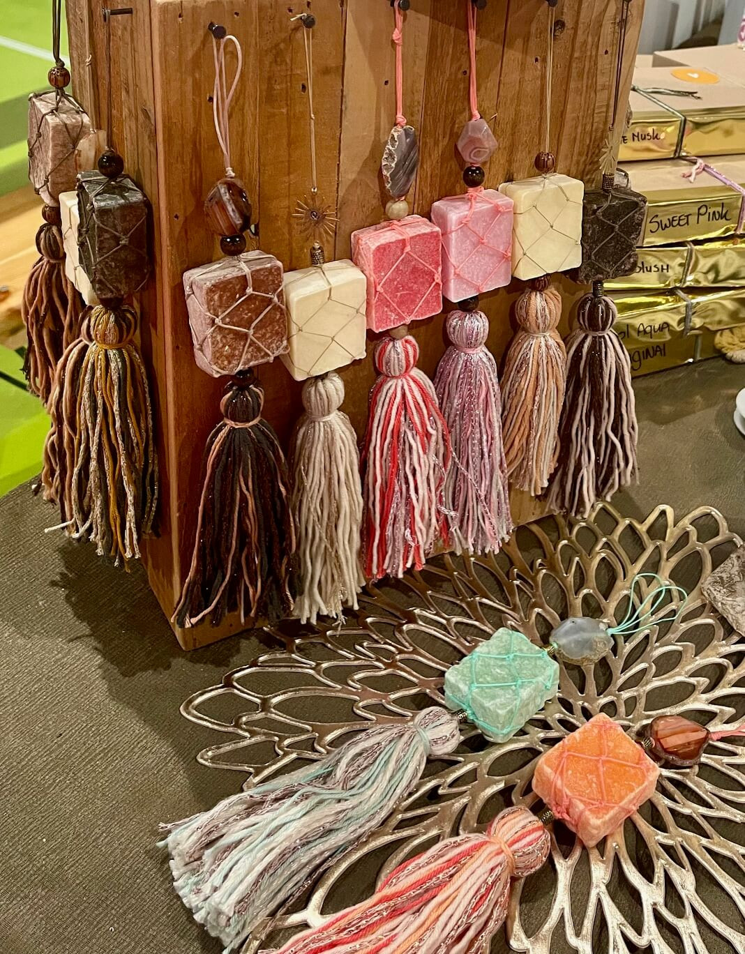 Amberblokje DIY pakket – Maak je eigen geurhanger! - Foto