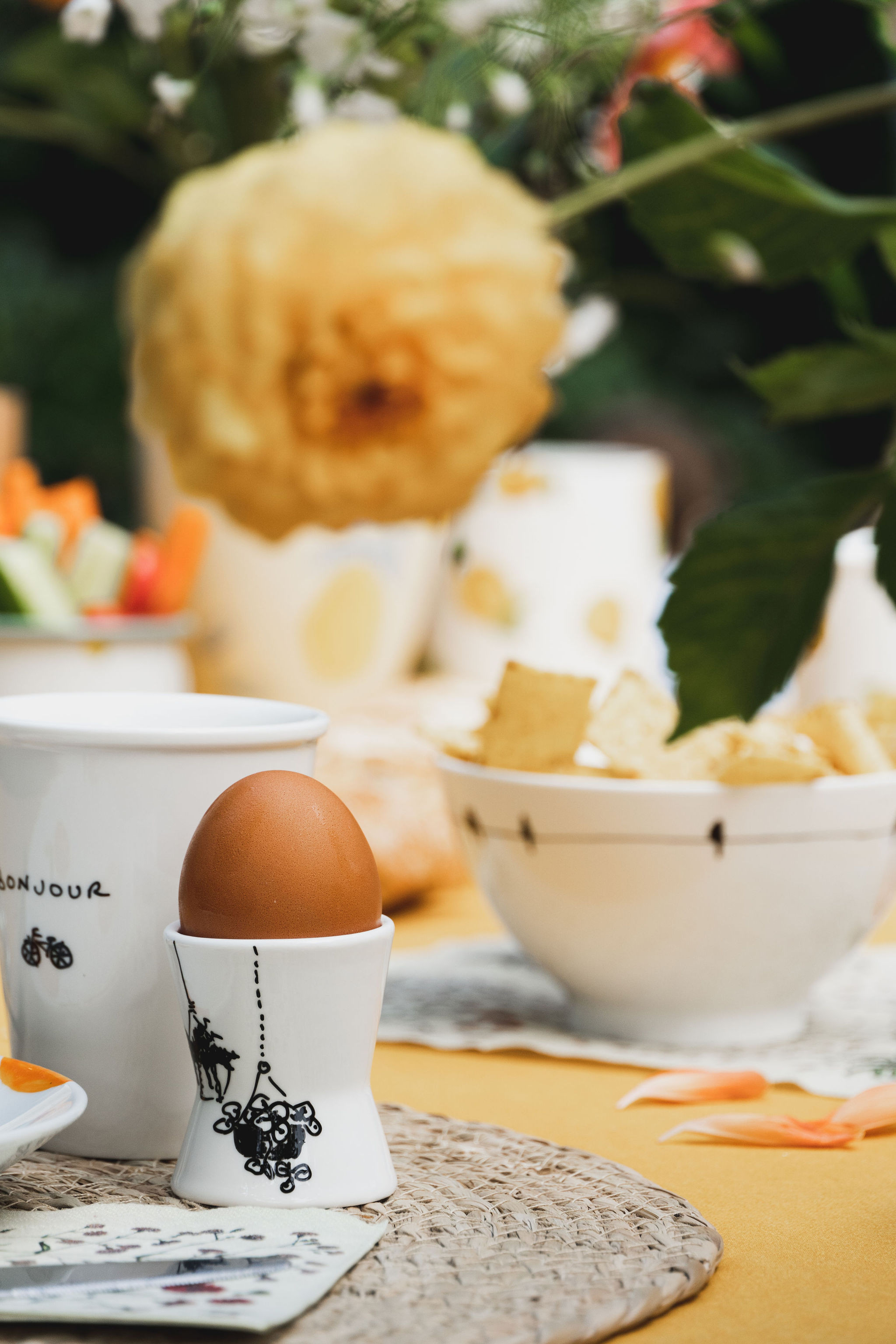 DIY pakket - eierdopjes versieren (porcelain painting) - Foto