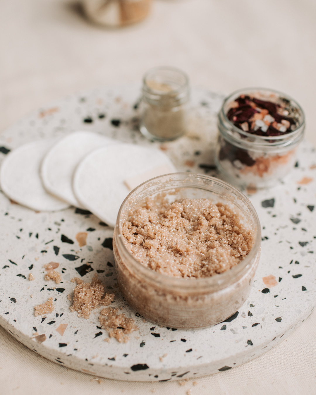 Aromatherapie voor je huid - Foto