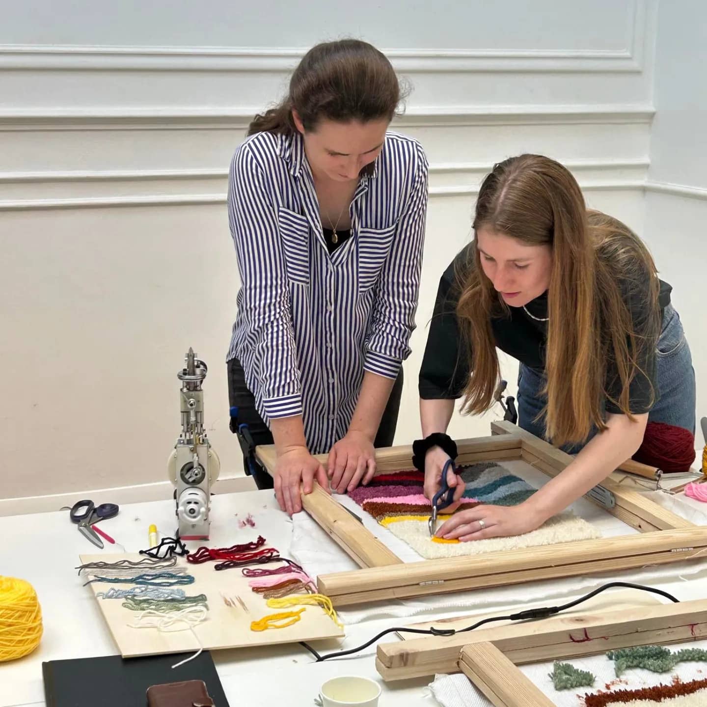 Workshop tufting - ingekaderde wanddecoratie - Foto