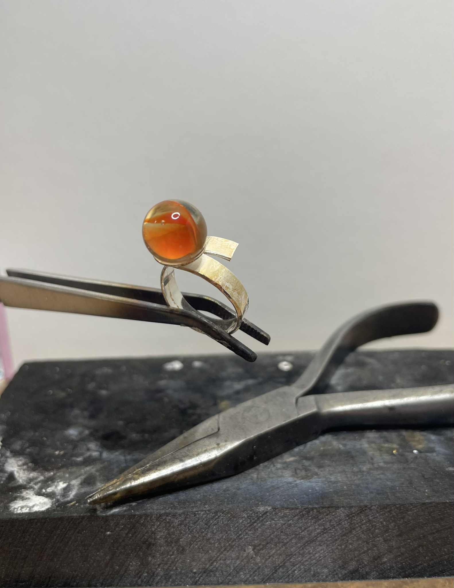 Duoworkshop Juweel op maat met Crazyclage bij REST - Foto