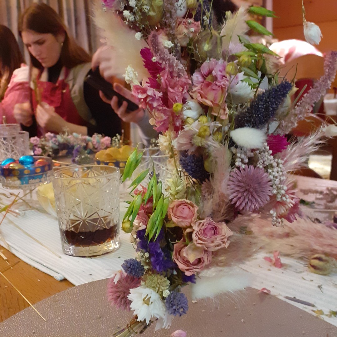 Workshop Bloemenwolkje met droogbloemen