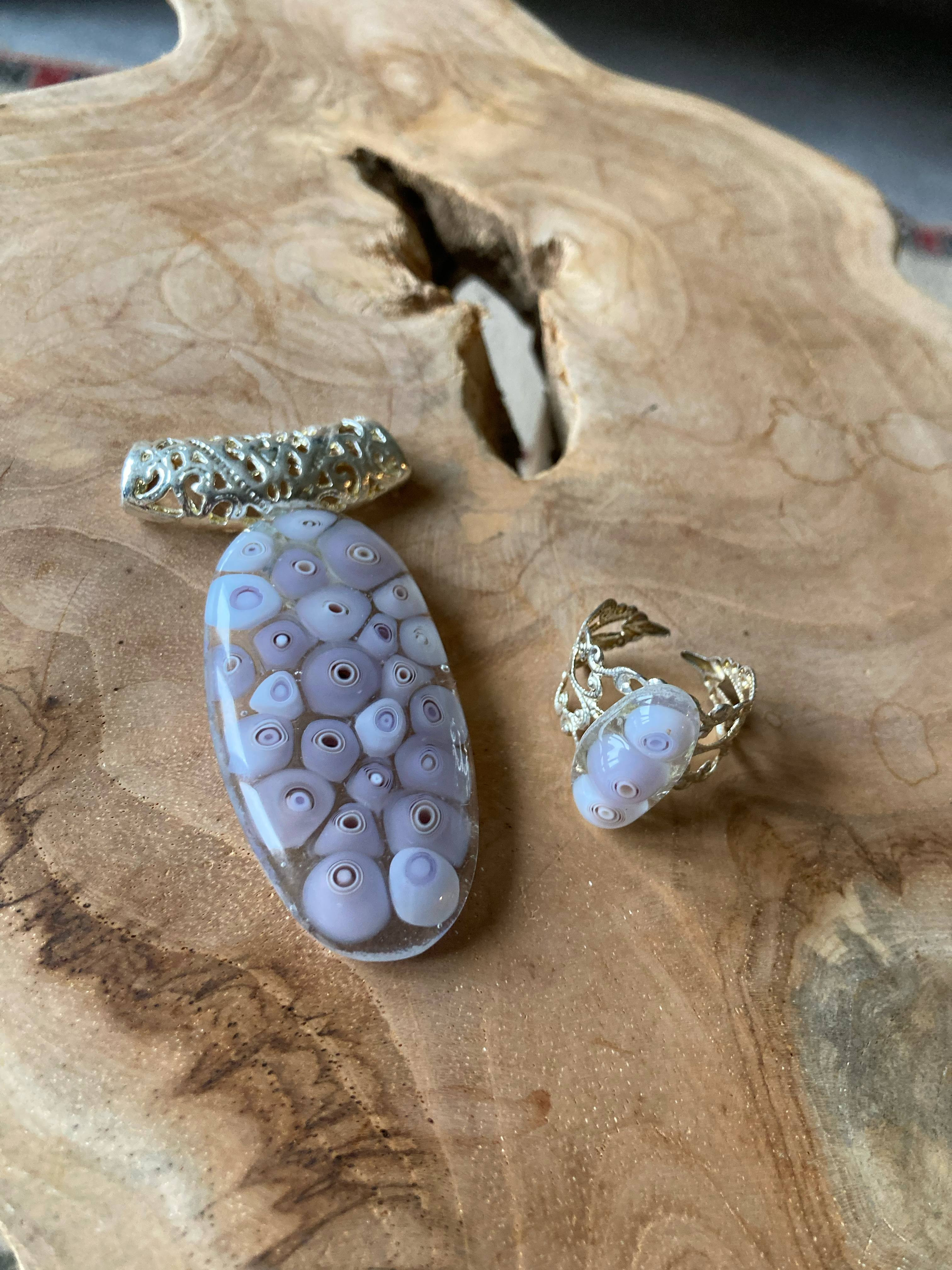 ✨ Ontdek de Magie van Glasfusing: Juwelen Maken in de Hotpot! ✨ - Foto