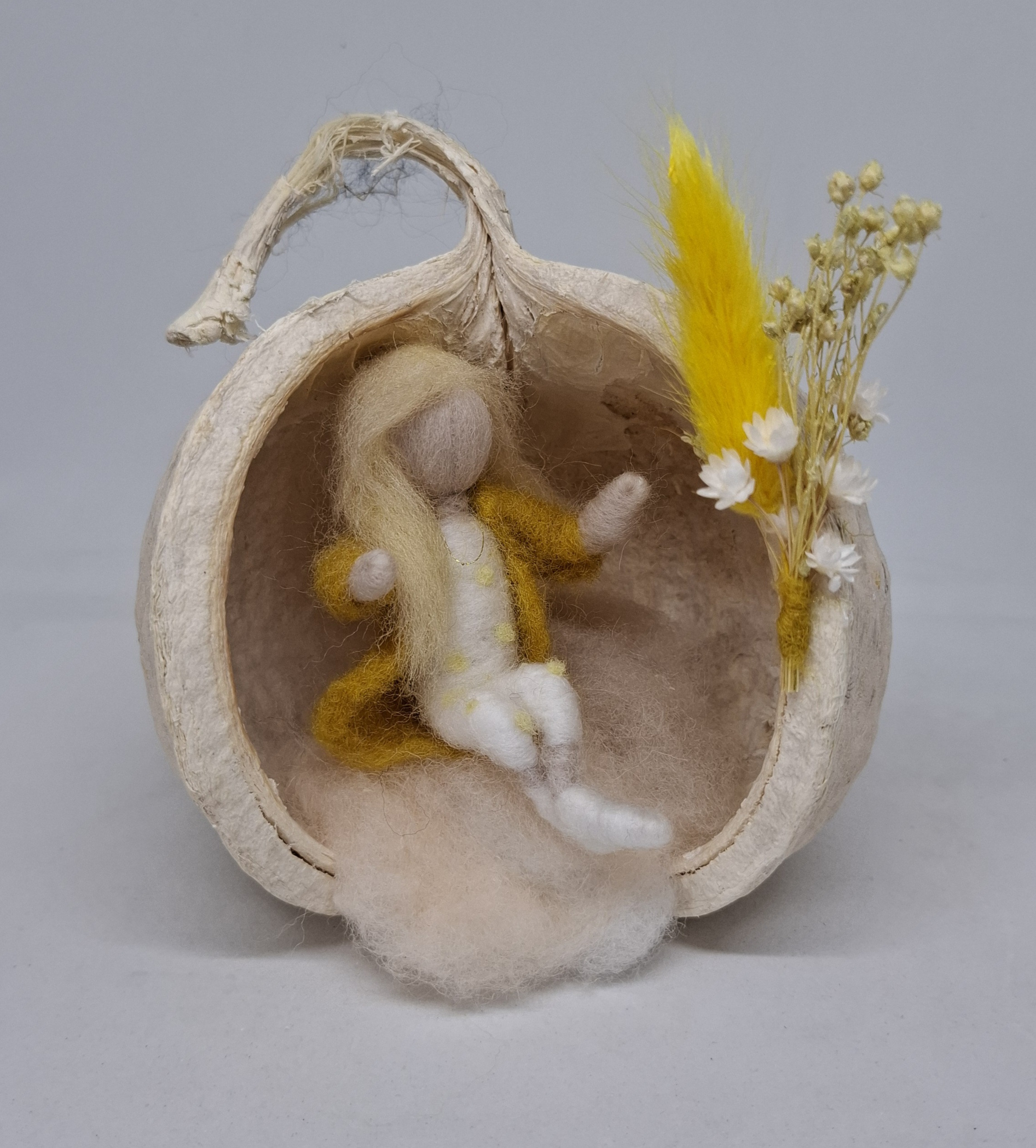 Innerlijk kind uit wol - Foto