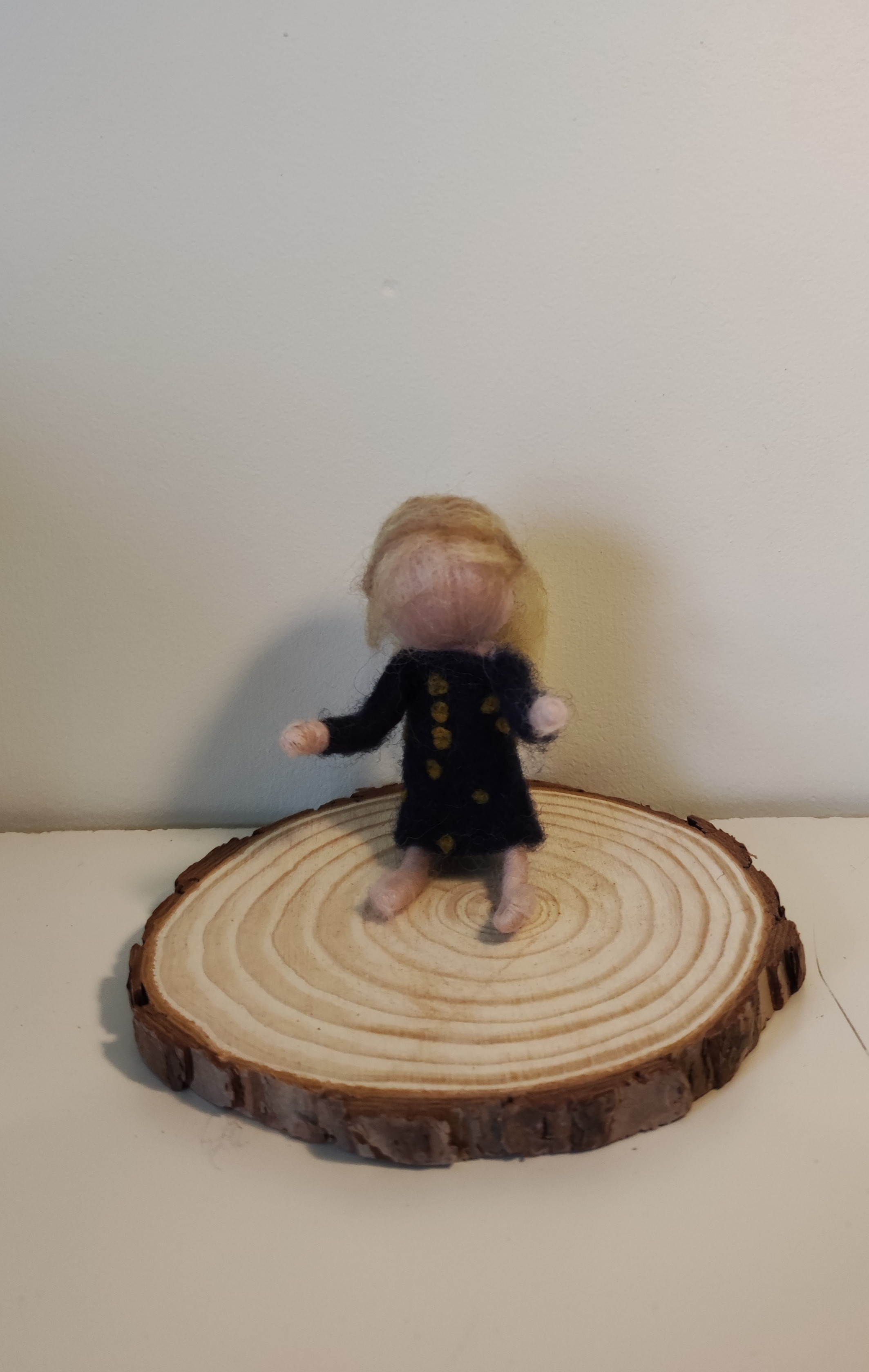 Innerlijk kind uit wol - Foto